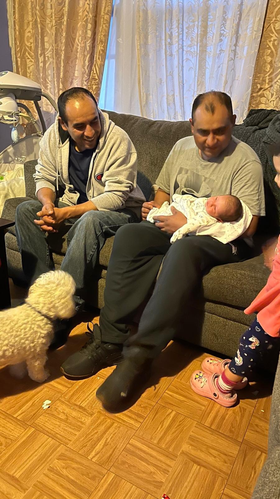Help Alfredo Esquivel Return to His Family campaign photo, 4 of 6