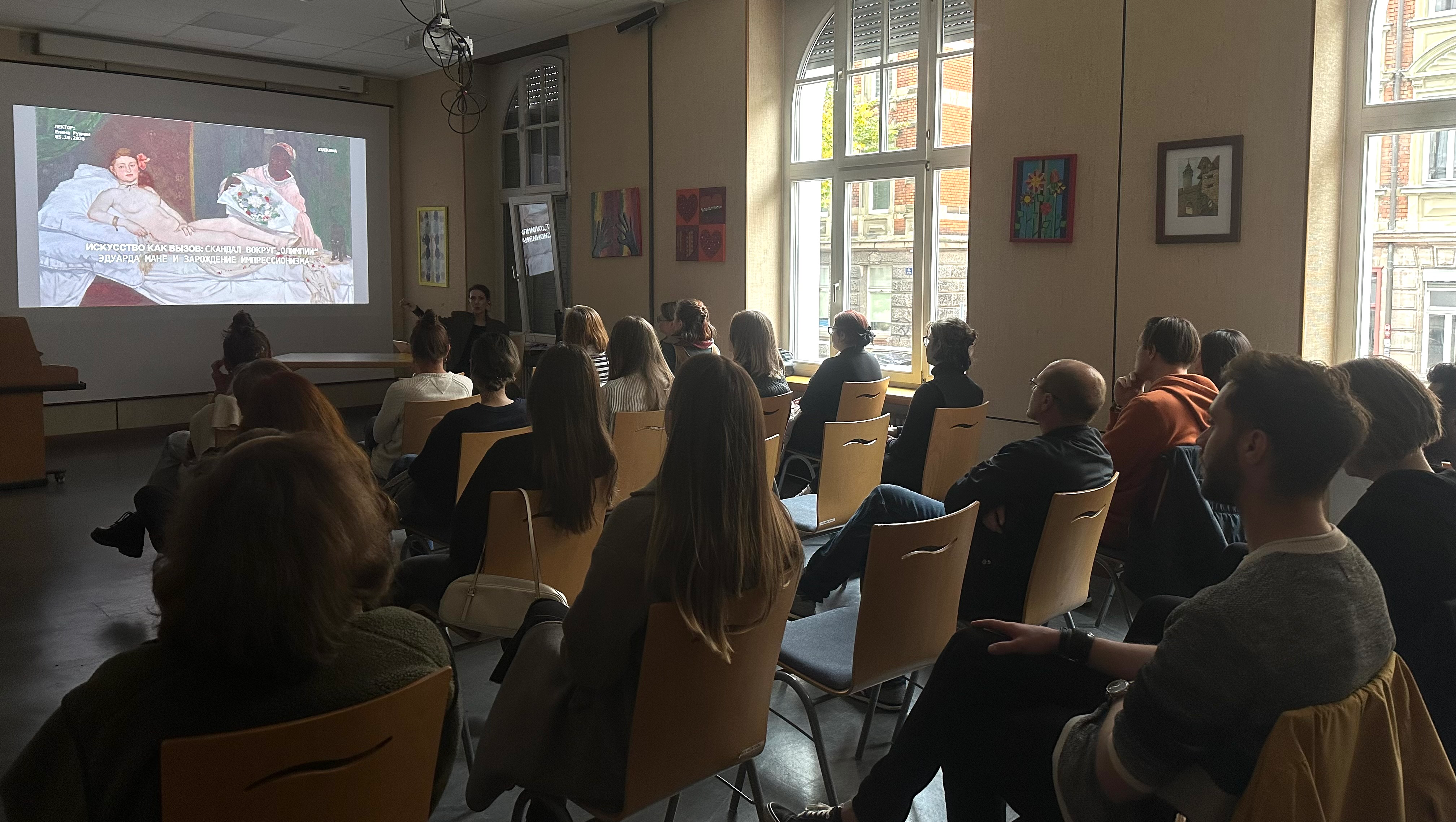 Innovatives kunsthistorisches Integrationsprojekt KULTUR:A photo