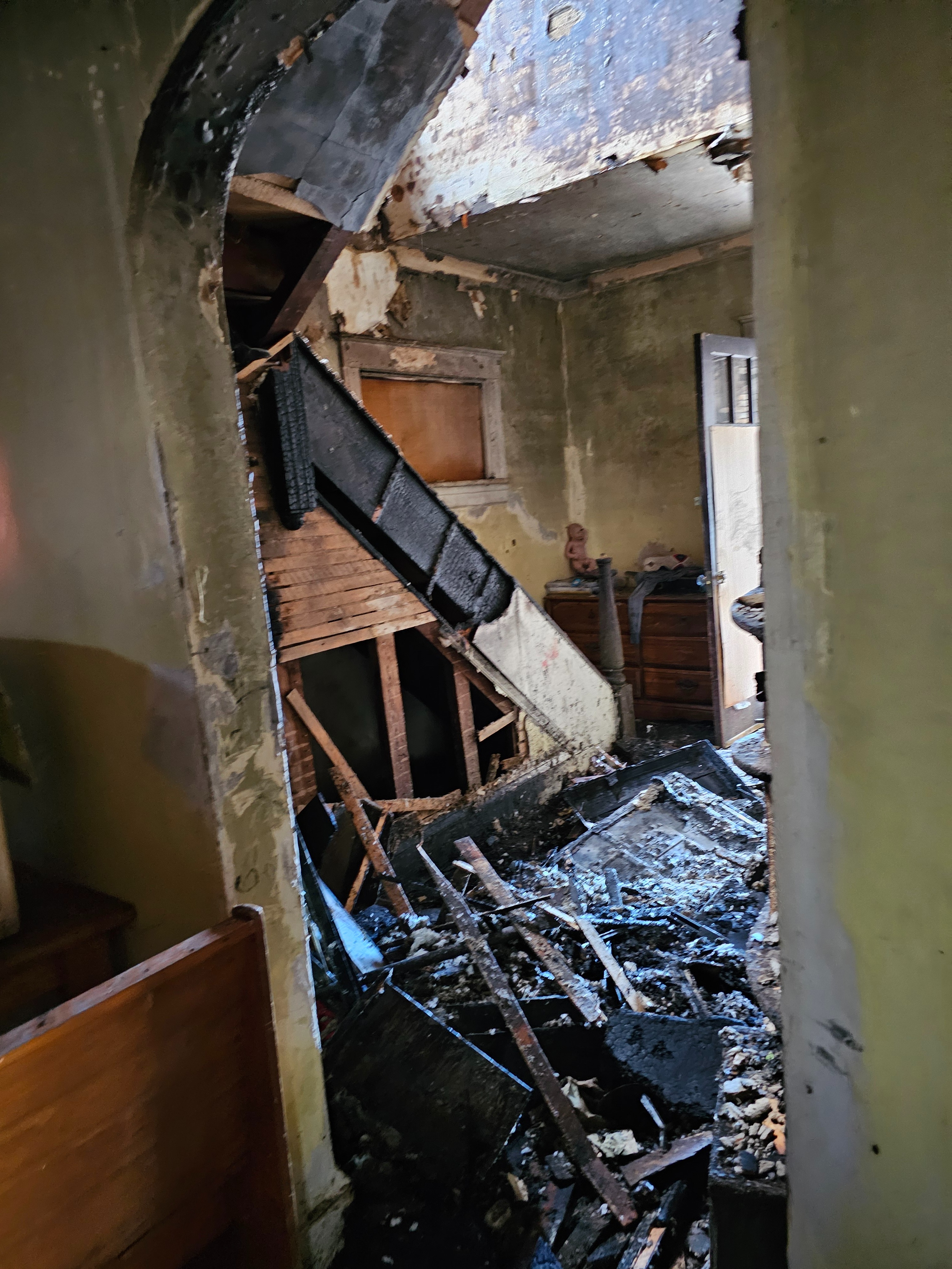 Ashlee's House fire campaign photo, 7 of 8