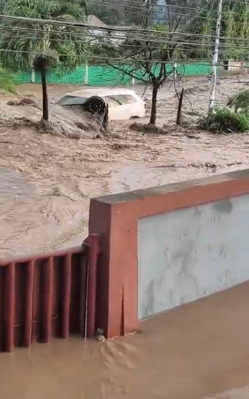 Emergency Help Needed after devastating Flood in Poza Rica campaign photo, 4 of 8