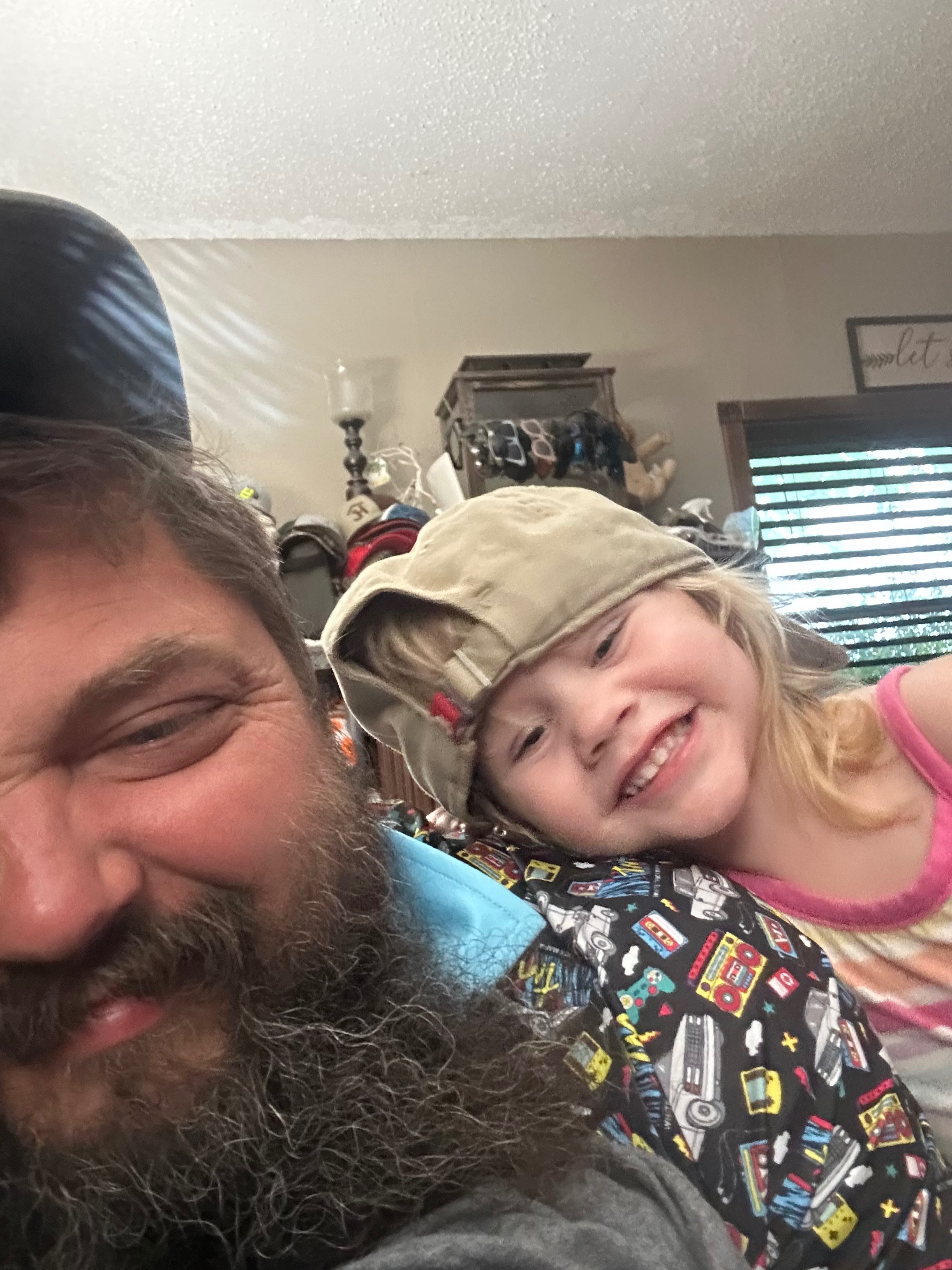 Support Randy's Fight to Bring His Kids Home campaign photo, 7 of 8