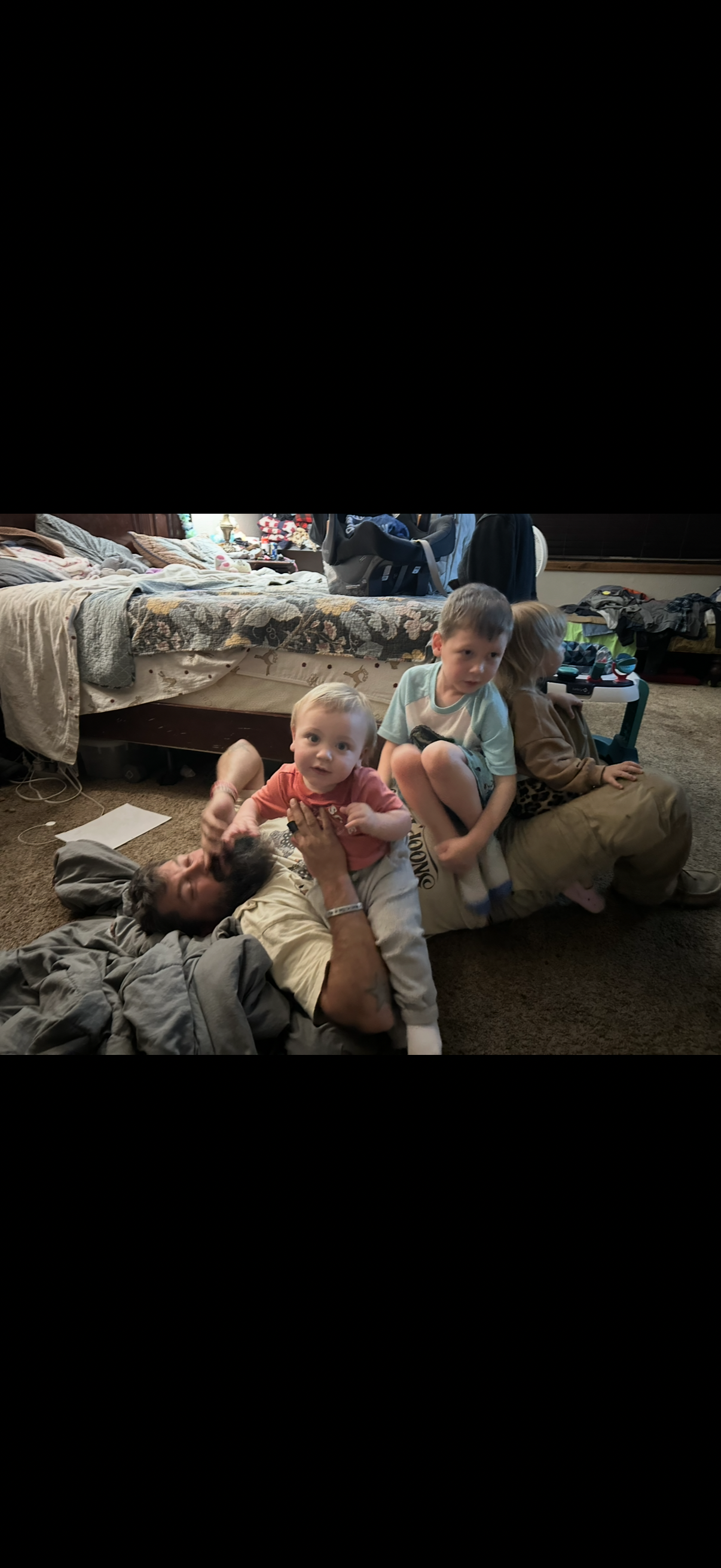 Support Randy's Fight to Bring His Kids Home campaign photo, 5 of 8