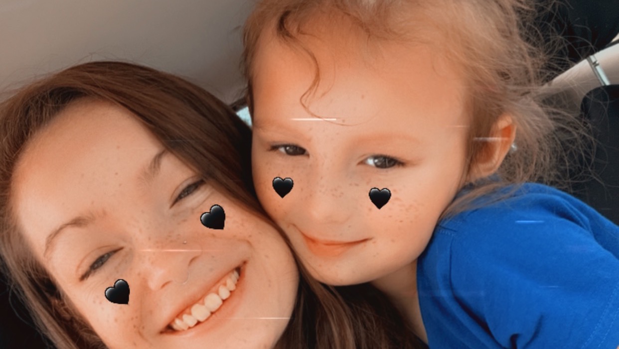 Help a Single Mom and Daughter Find Stability photo