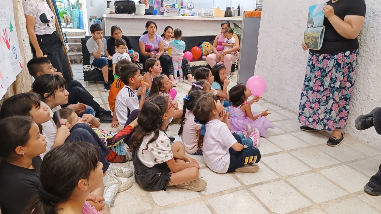 Threads of Hope from Rural Colombia : Trapitos Con Amor campaign photo, 4 of 8