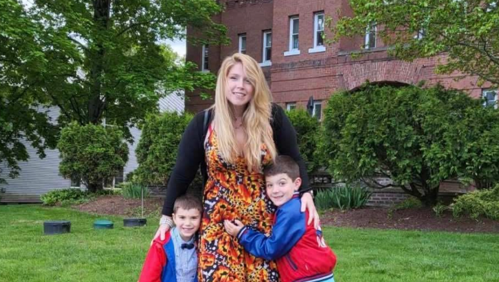 Helping Survivors of Domestic Violence photo