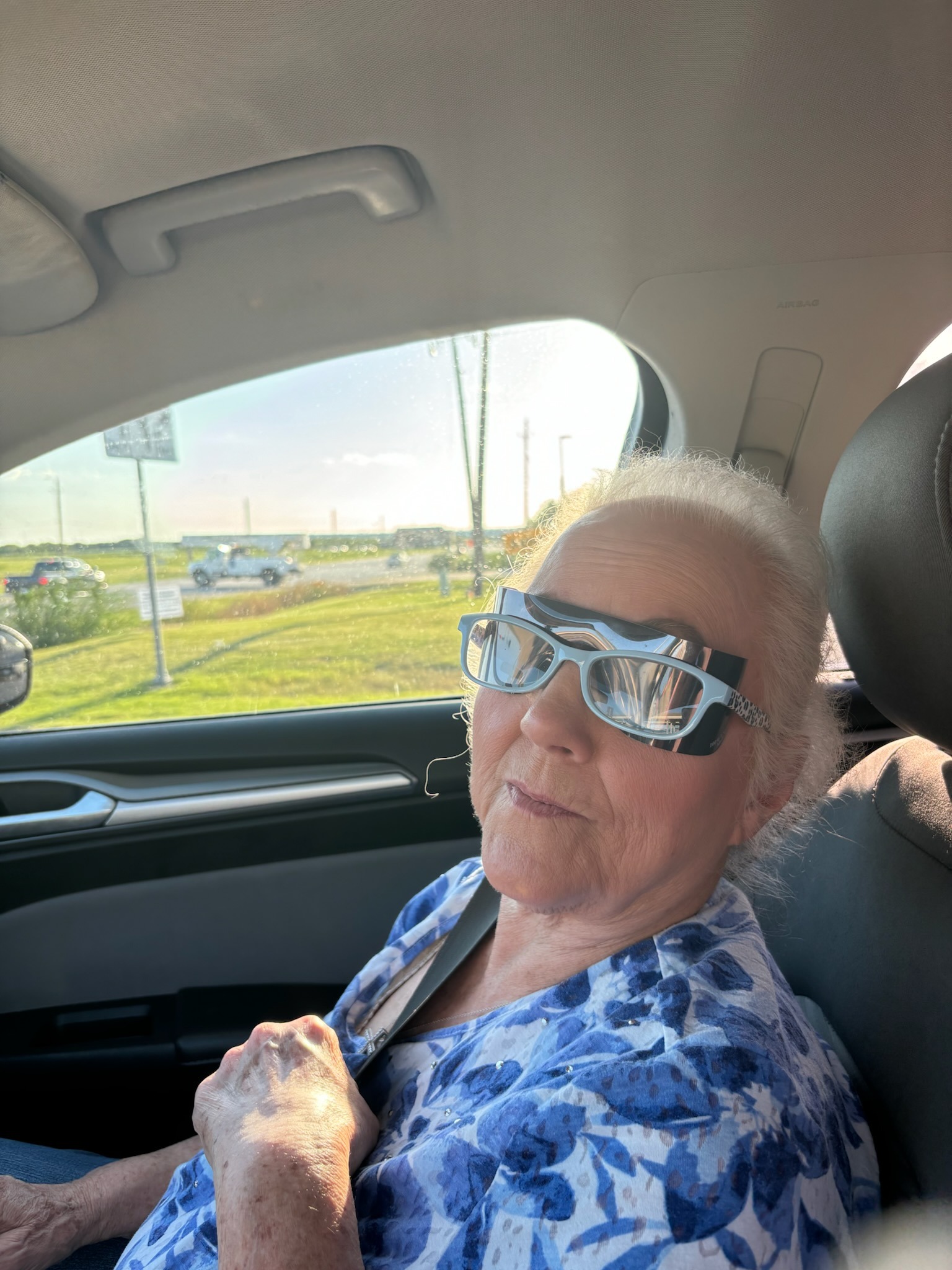 Sharon alvey's recovery from pitbull attack campaign photo, 2 of 4