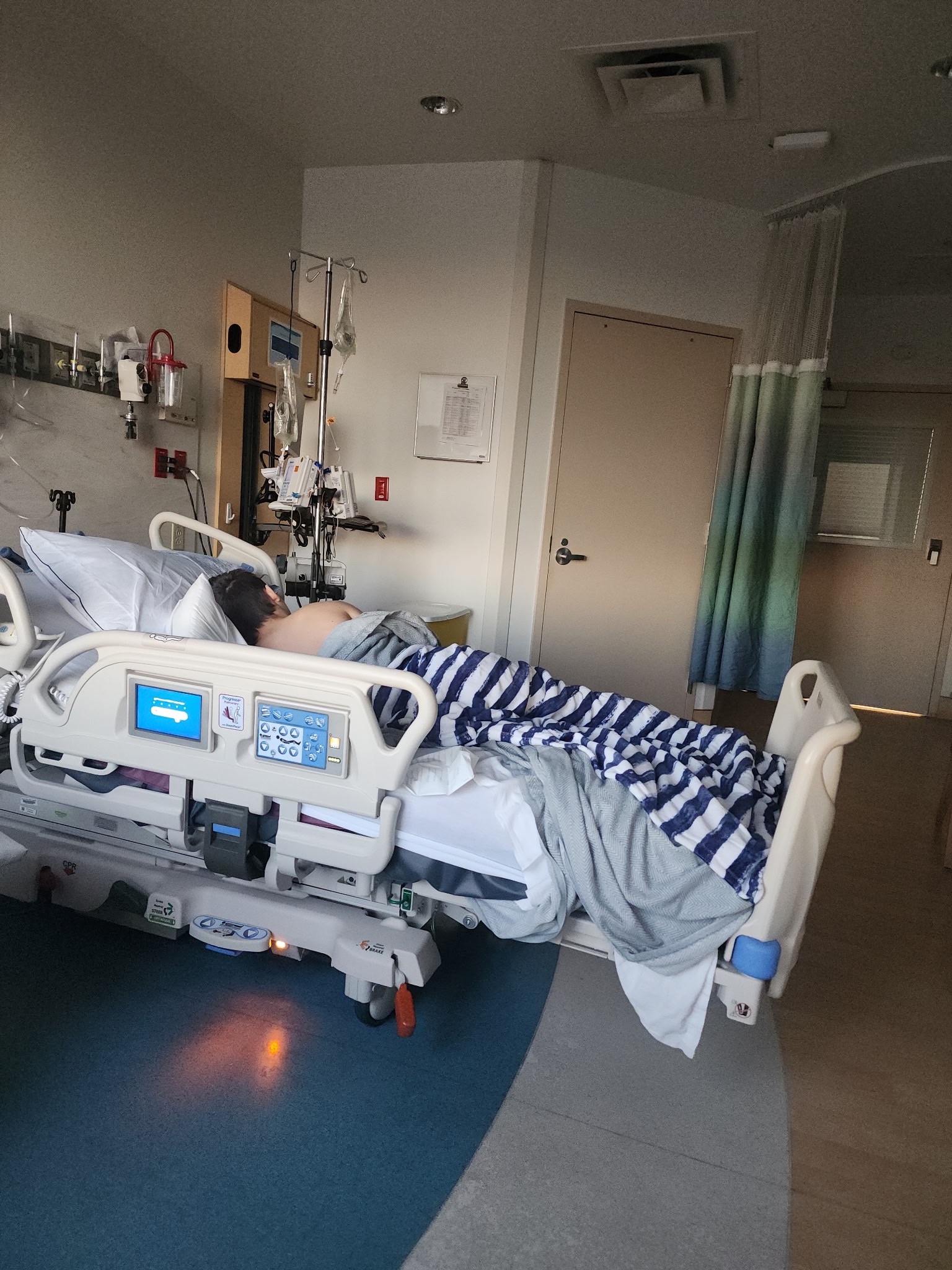 Please help my 17 year old son with bone cancer campaign photo, 2 of 7