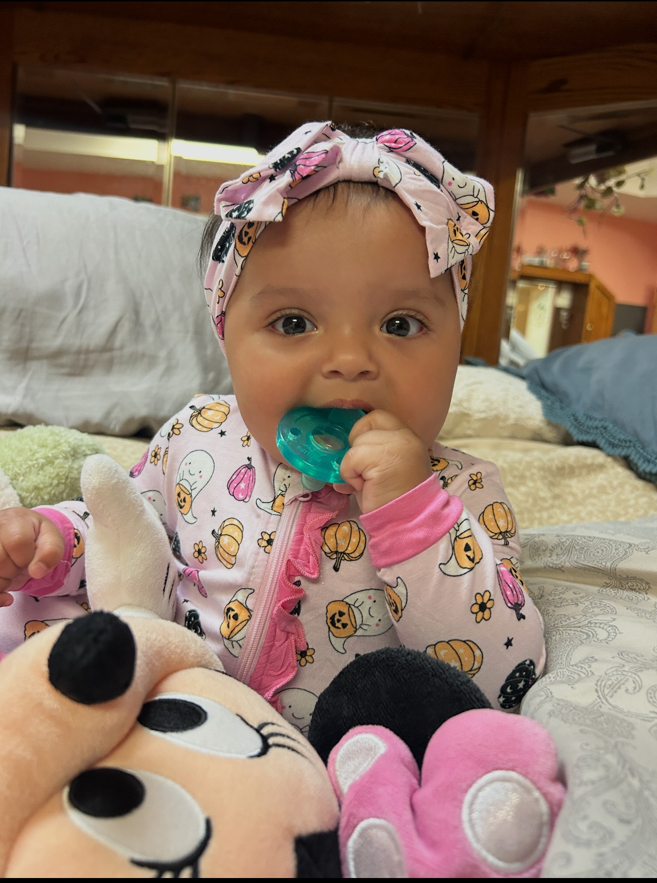 Donate for Novalynn's Brain Development Care campaign photo, 2 of 4