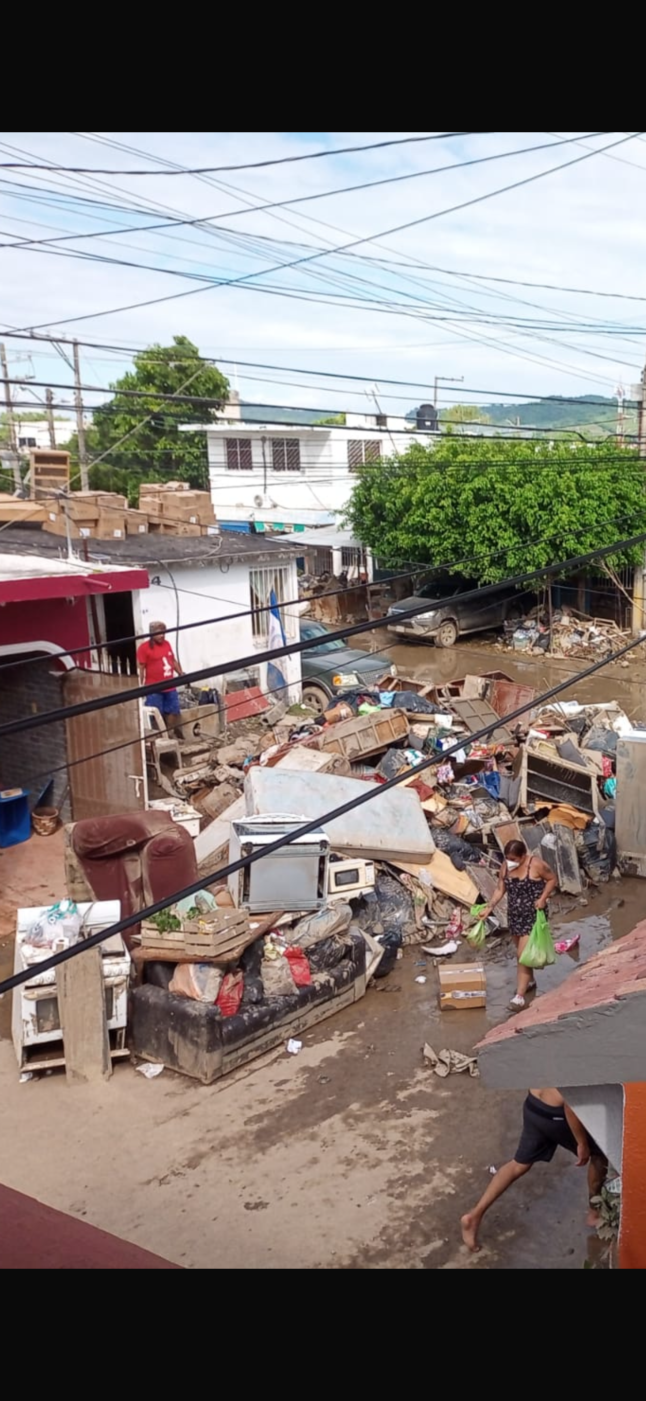 Apoyo por inundaciones Poza Rica campaign photo, 2 of 6