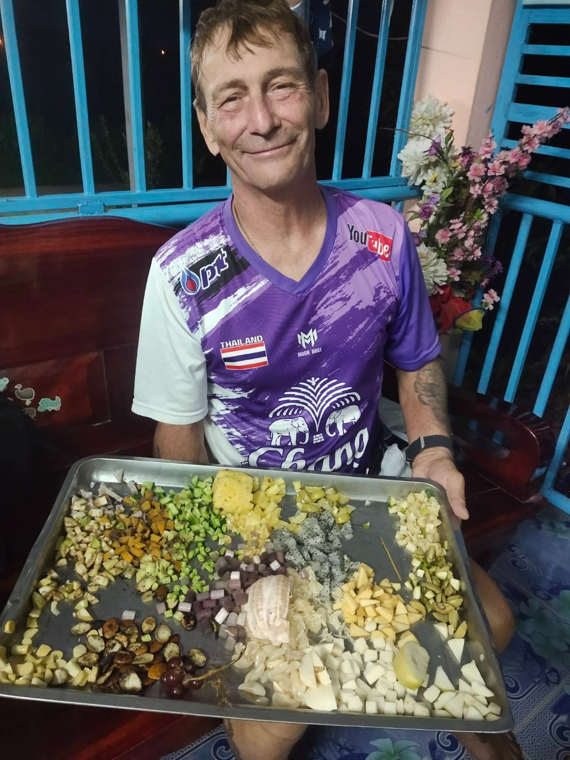 Help a Canadian Husband in Thailand Get Urgent Leg Surgery campaign photo, 4 of 7