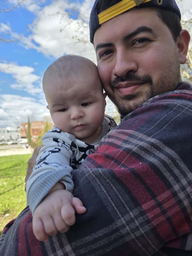 Por la vida de Miguel: su lucha contra el cáncer de estómago campaign photo, 5 of 8