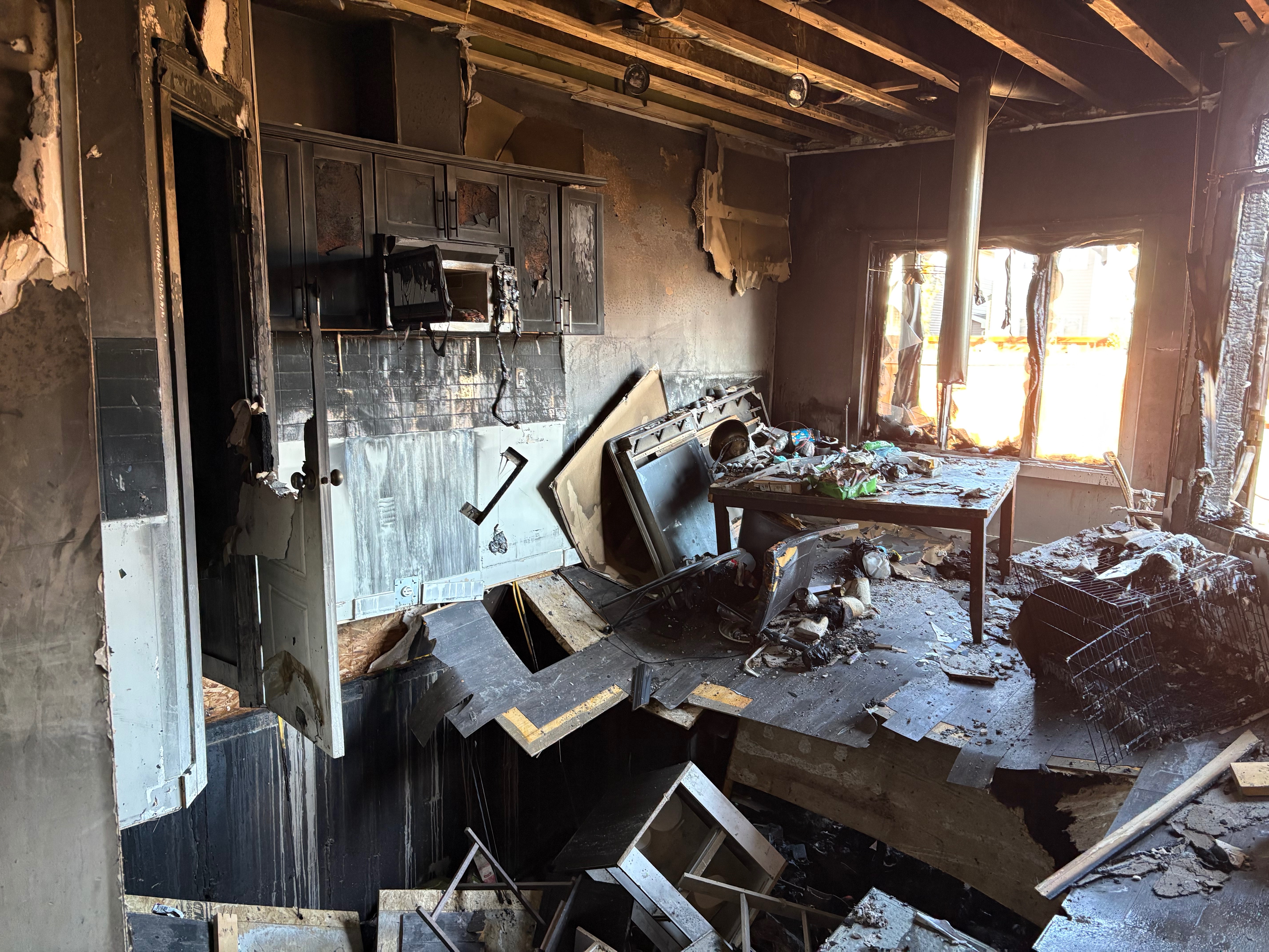 Donate to help Suzanna & Chloe after house fire campaign photo, 7 of 8