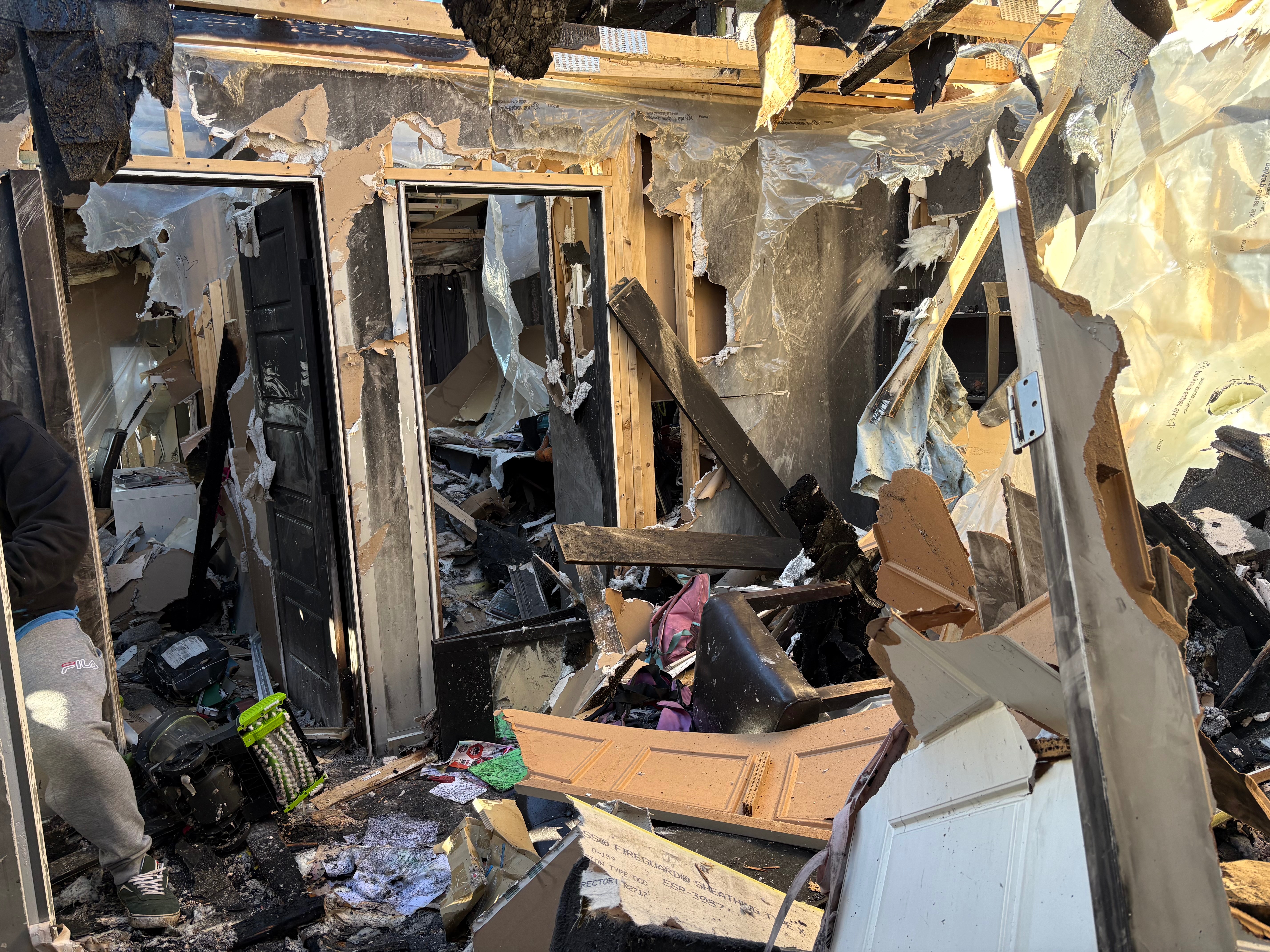 Donate to help Suzanna & Chloe after house fire campaign photo, 4 of 8