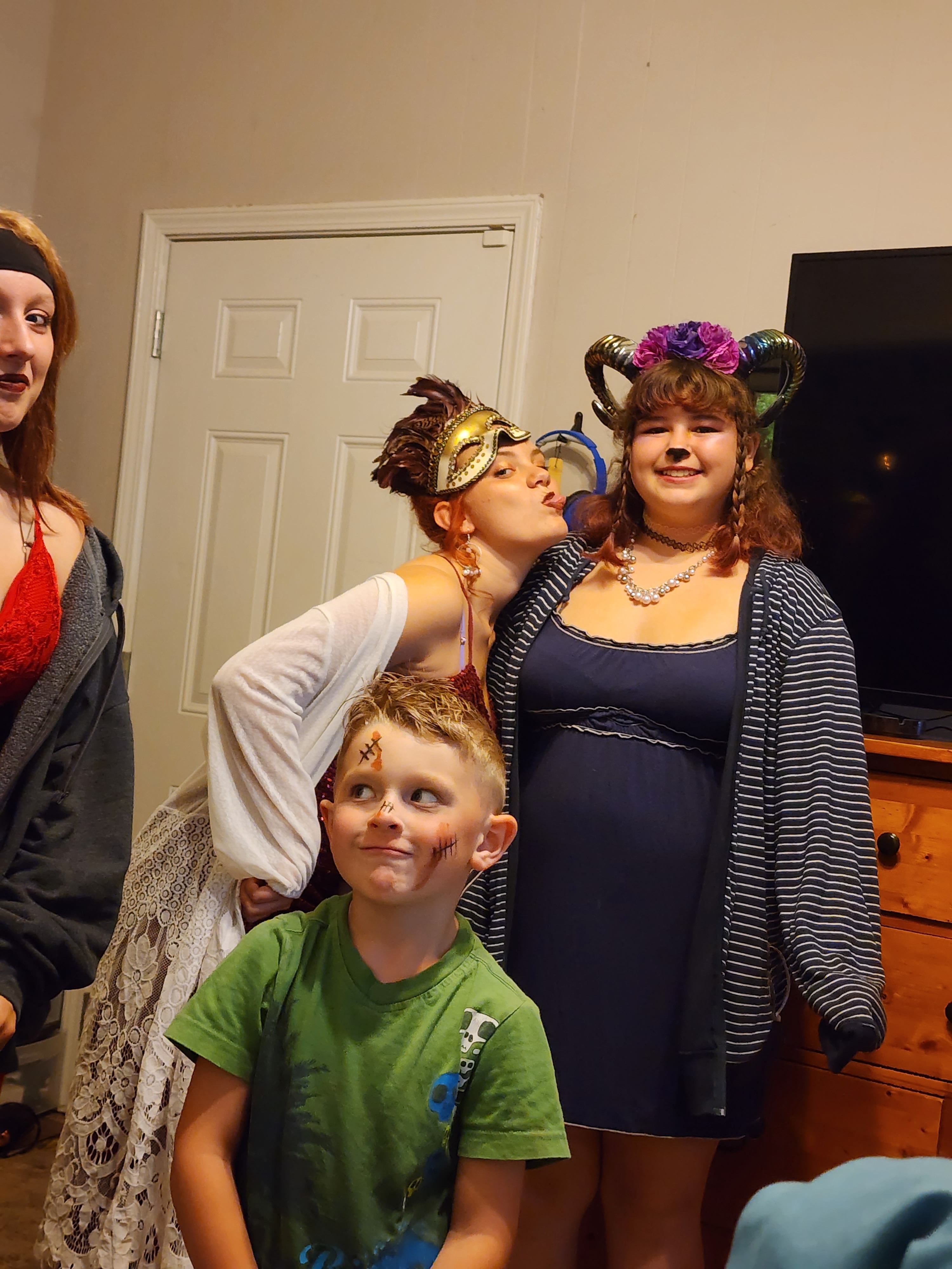 Help Amber’s Family: Car & Dental Emergency campaign photo, 2 of 8