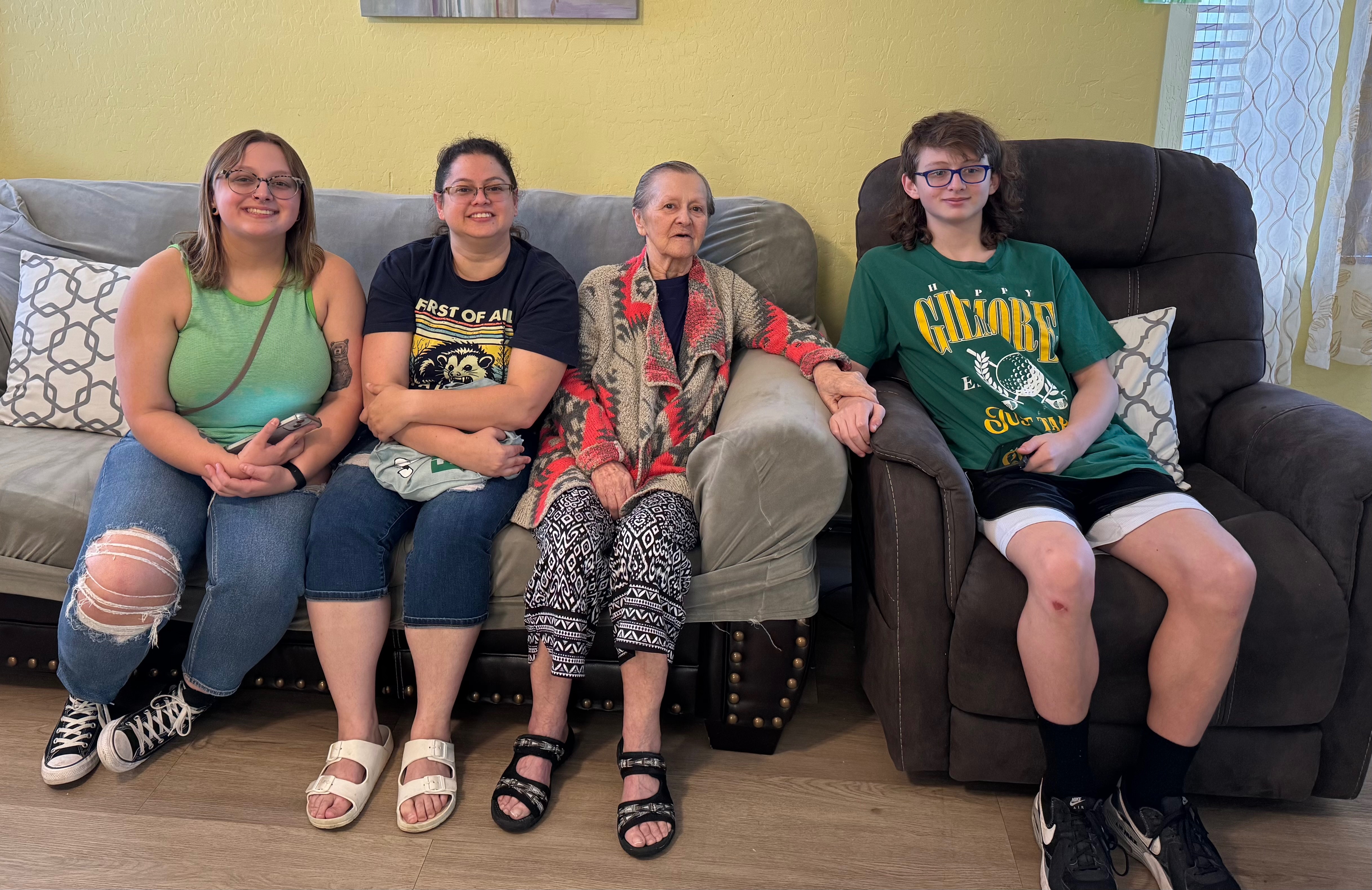 Support Our Trips to See Mom (Nana) Before She Passes campaign photo, 2 of 5