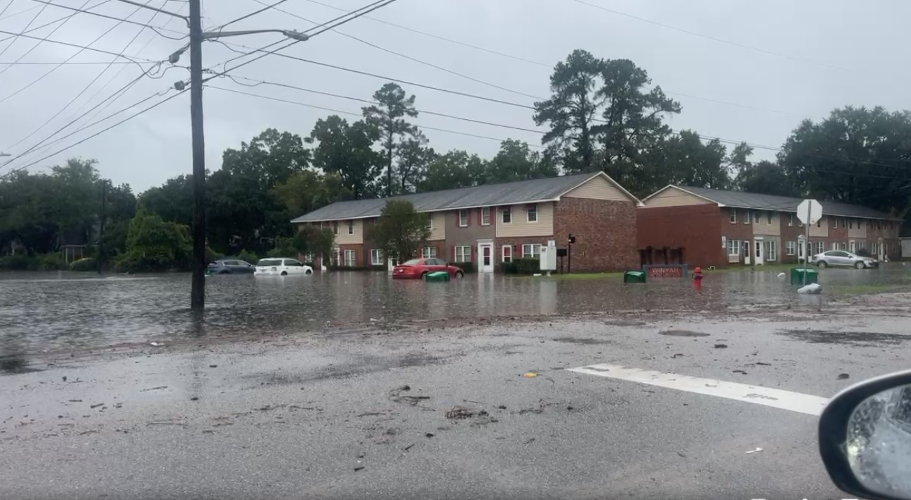 Help Coach Jaya Rebuild After the Flood campaign photo, 4 of 6