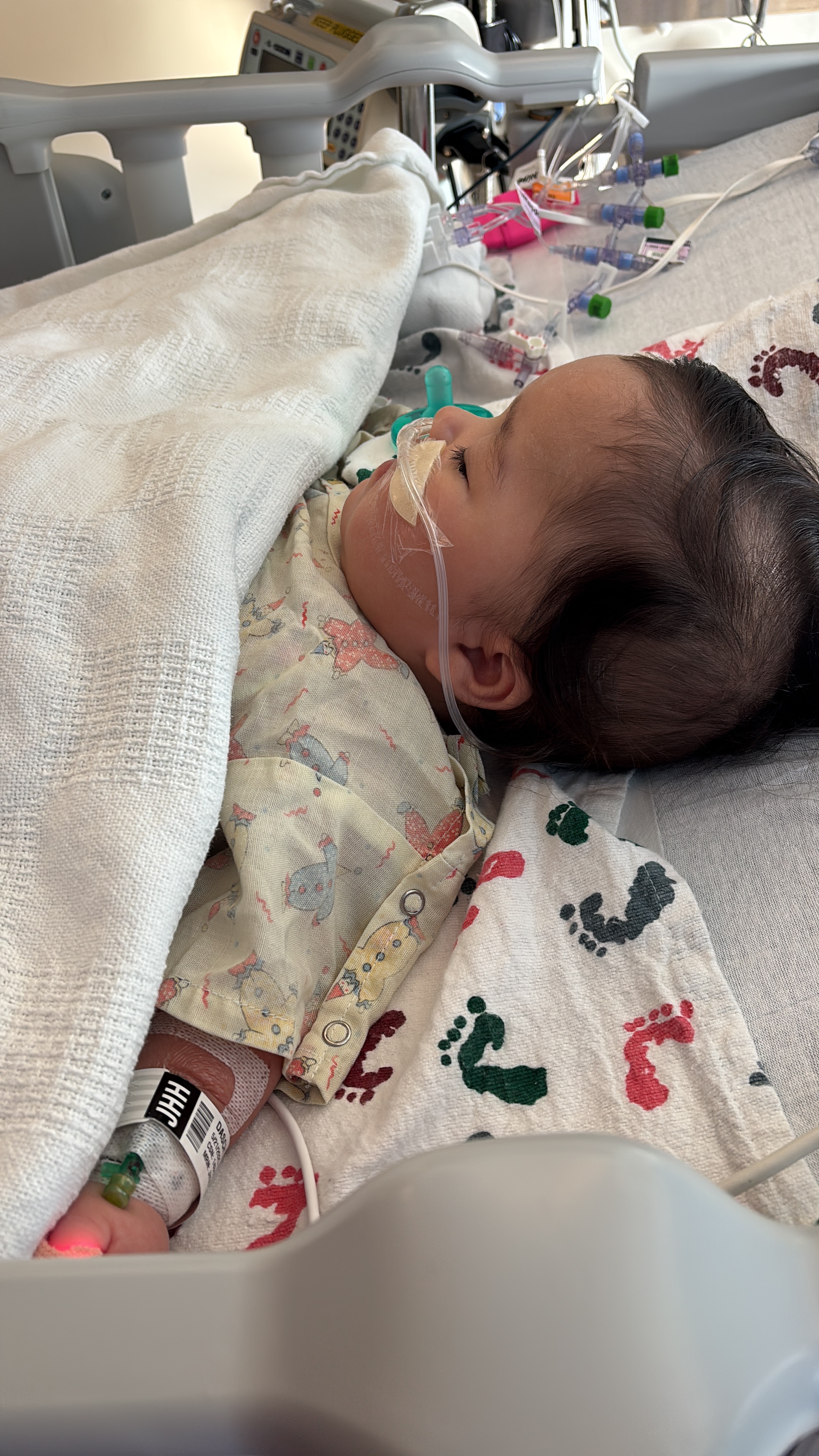 Grayson’s mom stay home to care for him during recovery campaign photo, 6 of 7