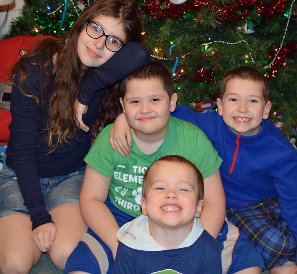 Our Family is struggling, Husband Suddenly Passed Away. campaign photo, 4 of 5