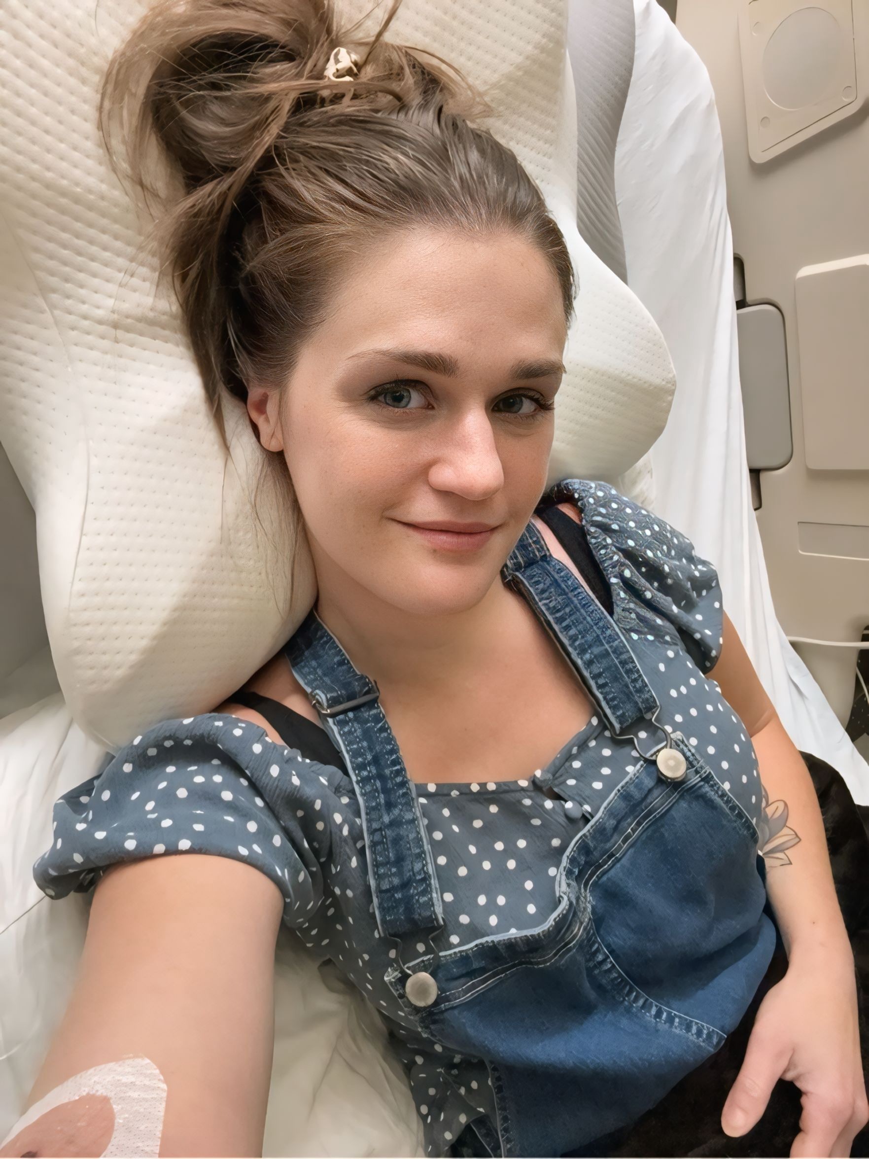 Help support my sister's recovery campaign photo, 2 of 7