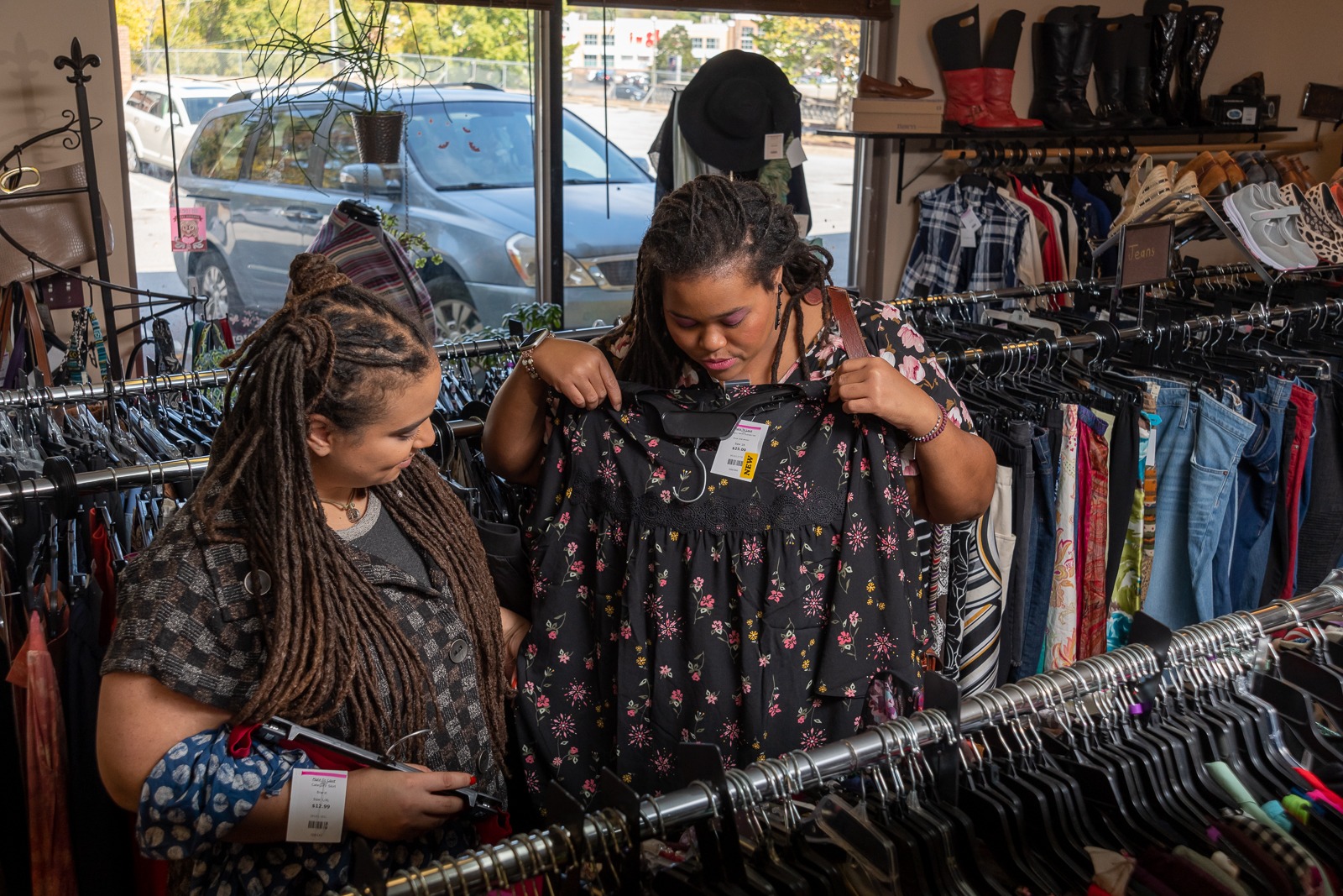 Help Provide Accessible Plus-Size Clothes For Those In Need campaign photo, 4 of 8