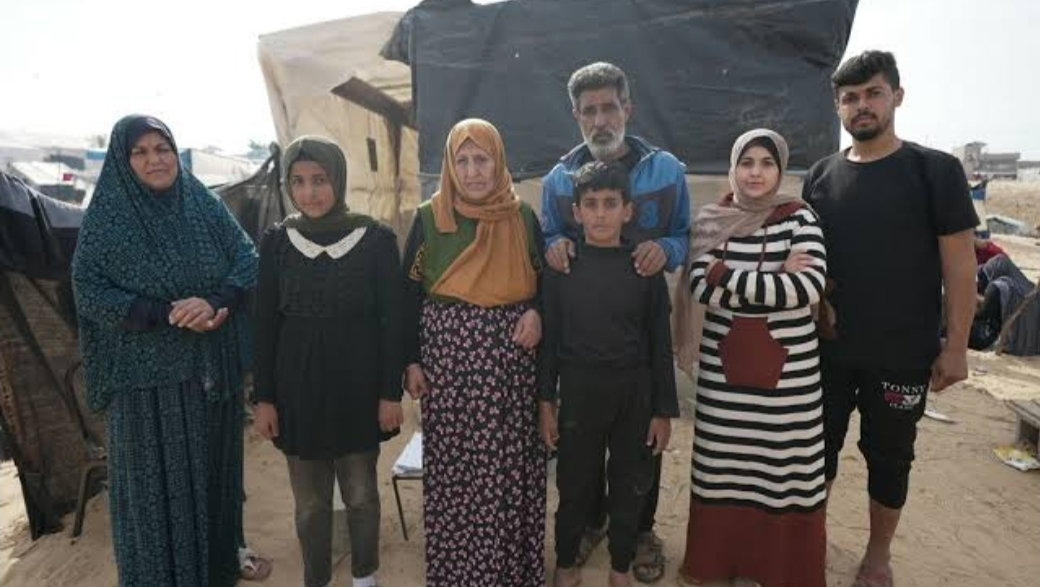 Aiutiamo a dare un futuro a qualche famiglia a gaza photo