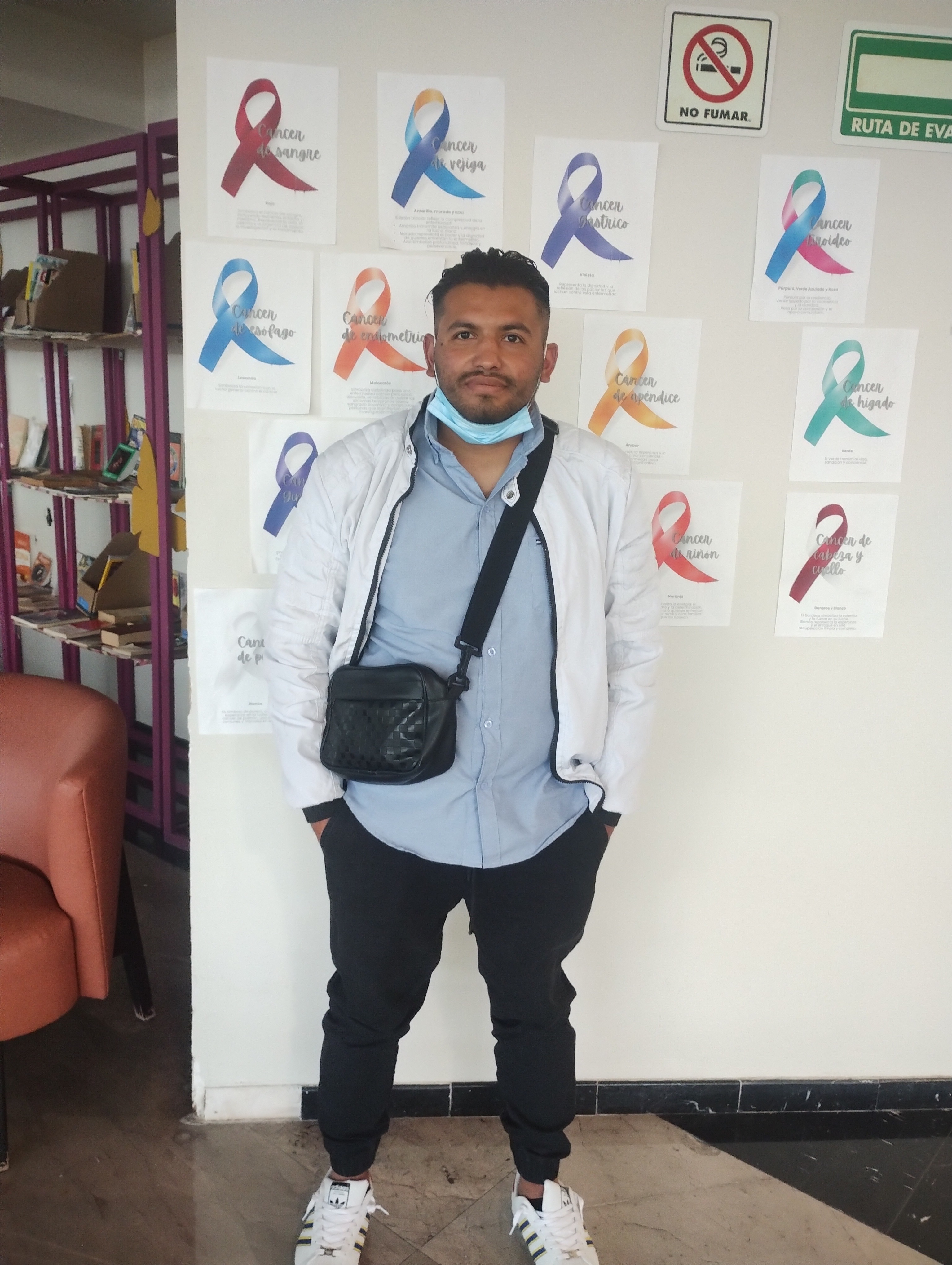 Ayuda a Erick con sus medicamentos para Quimioterapia campaign photo, 4 of 6