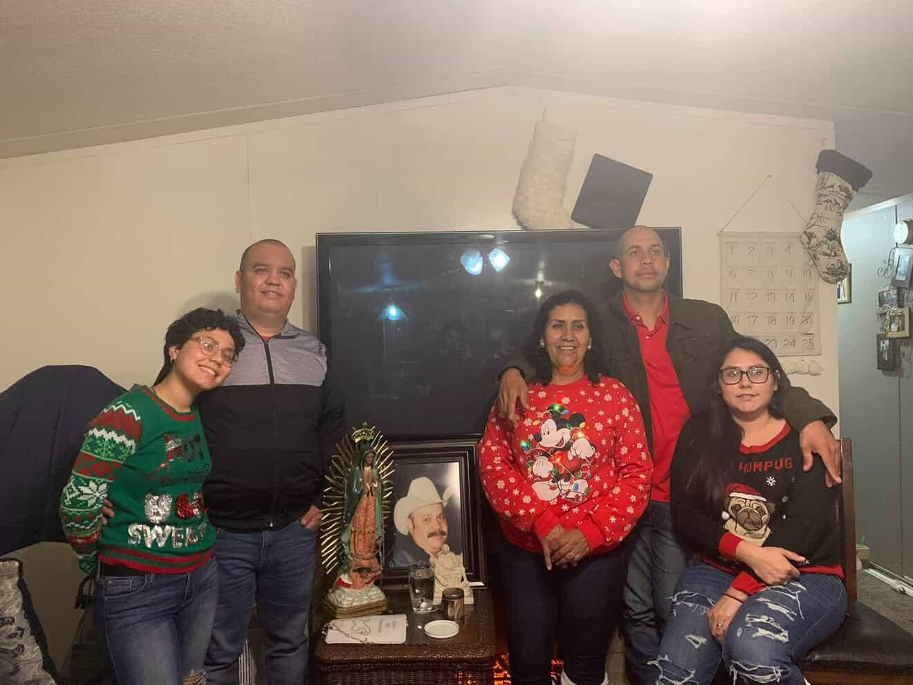 Help Hortencia Torres' Family with Memorial Costs campaign photo, 4 of 6