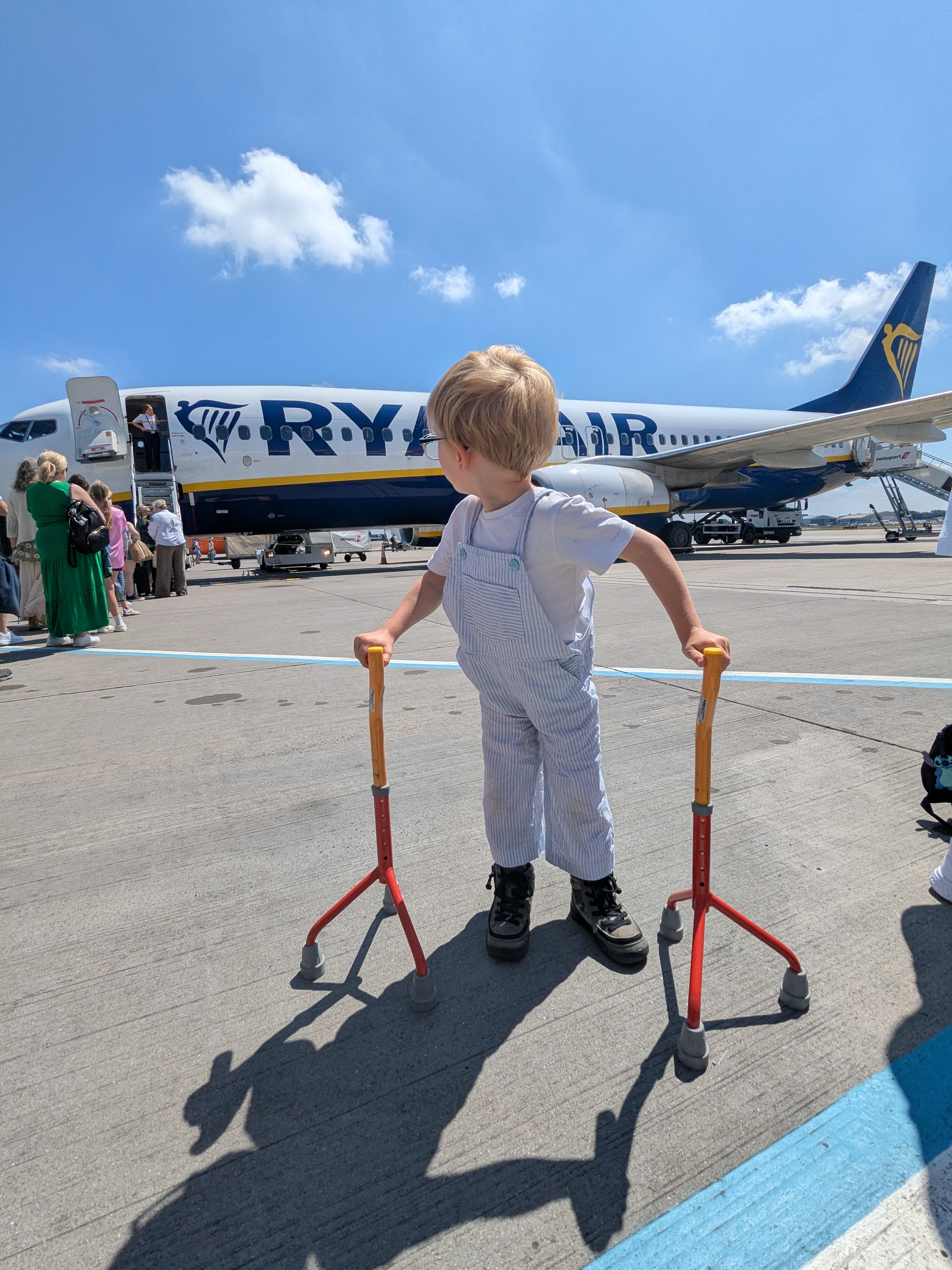 Racing to help G walk with intensive physio Therapy support campaign photo, 7 of 8