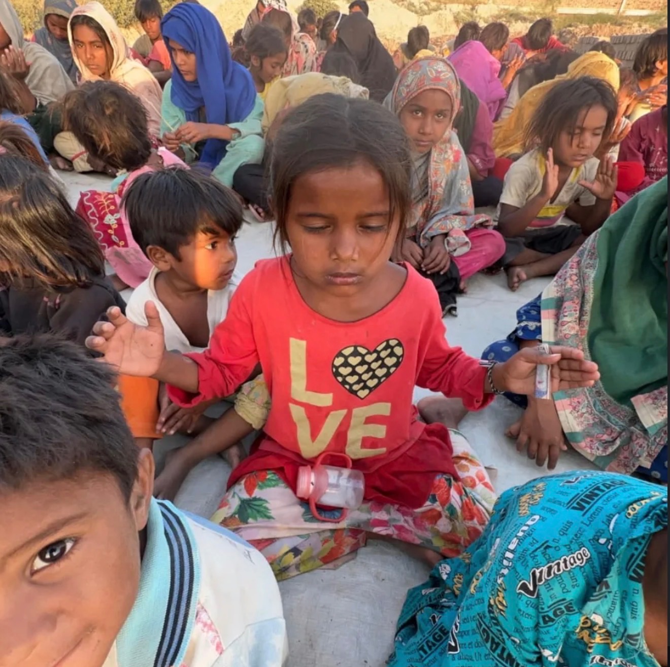 Support Rida Akbar's Mission to Feed Children campaign photo, 4 of 8
