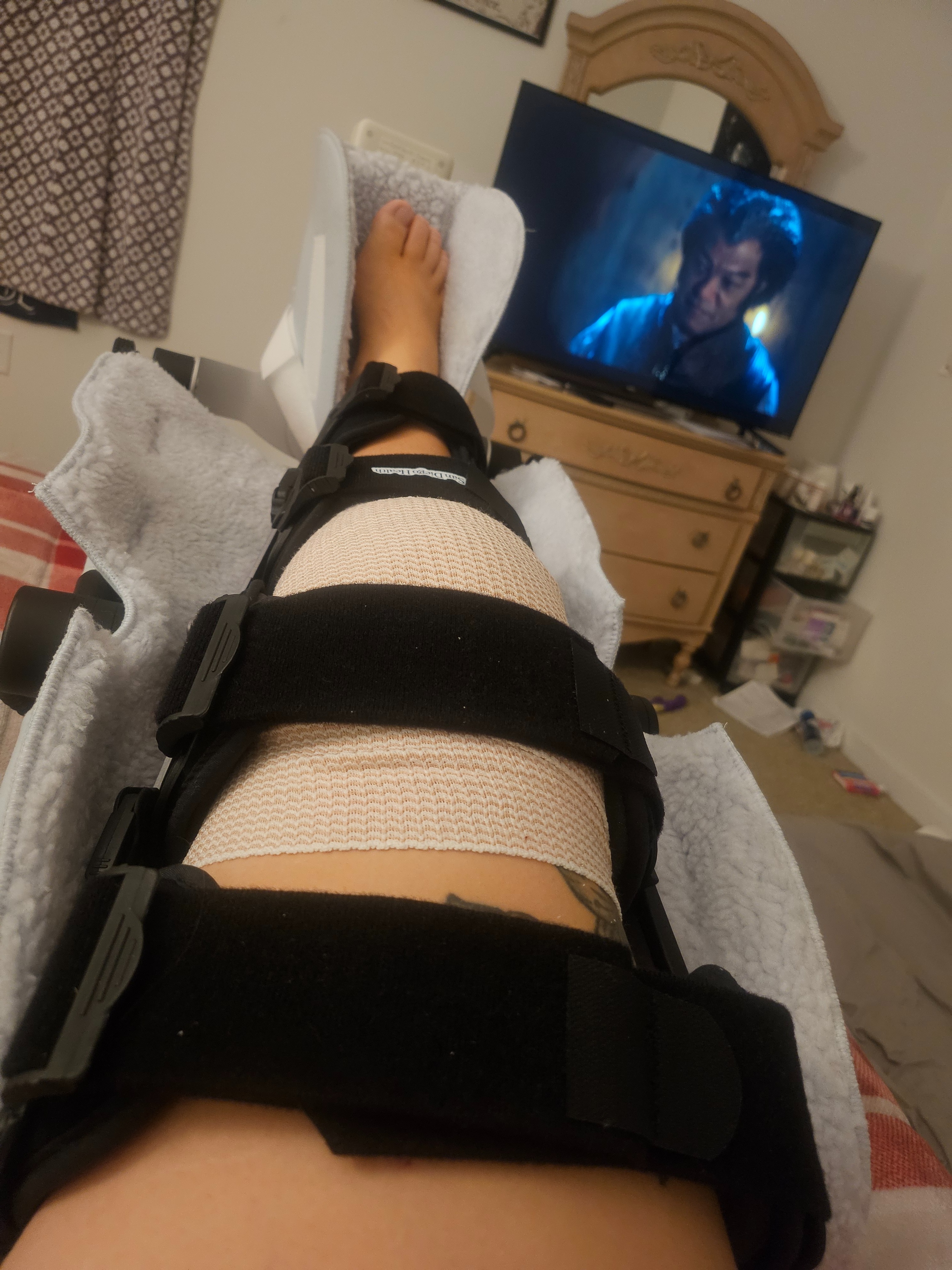 Support Jerilynn's Knee Surgery Recovery campaign photo, 4 of 5