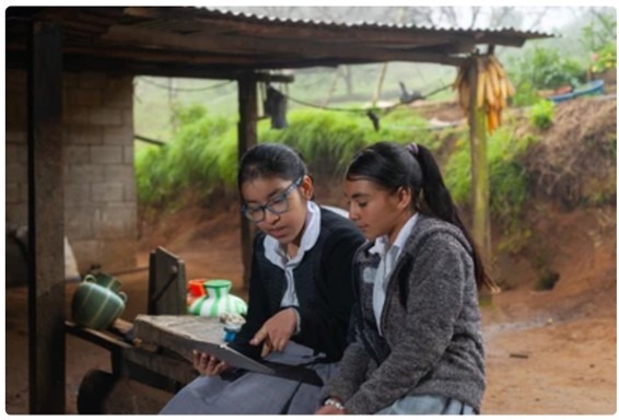 Foto de la recaudación de fondos Ayúdanos a reducir la brecha educativa con neurociencia., 6 de 7