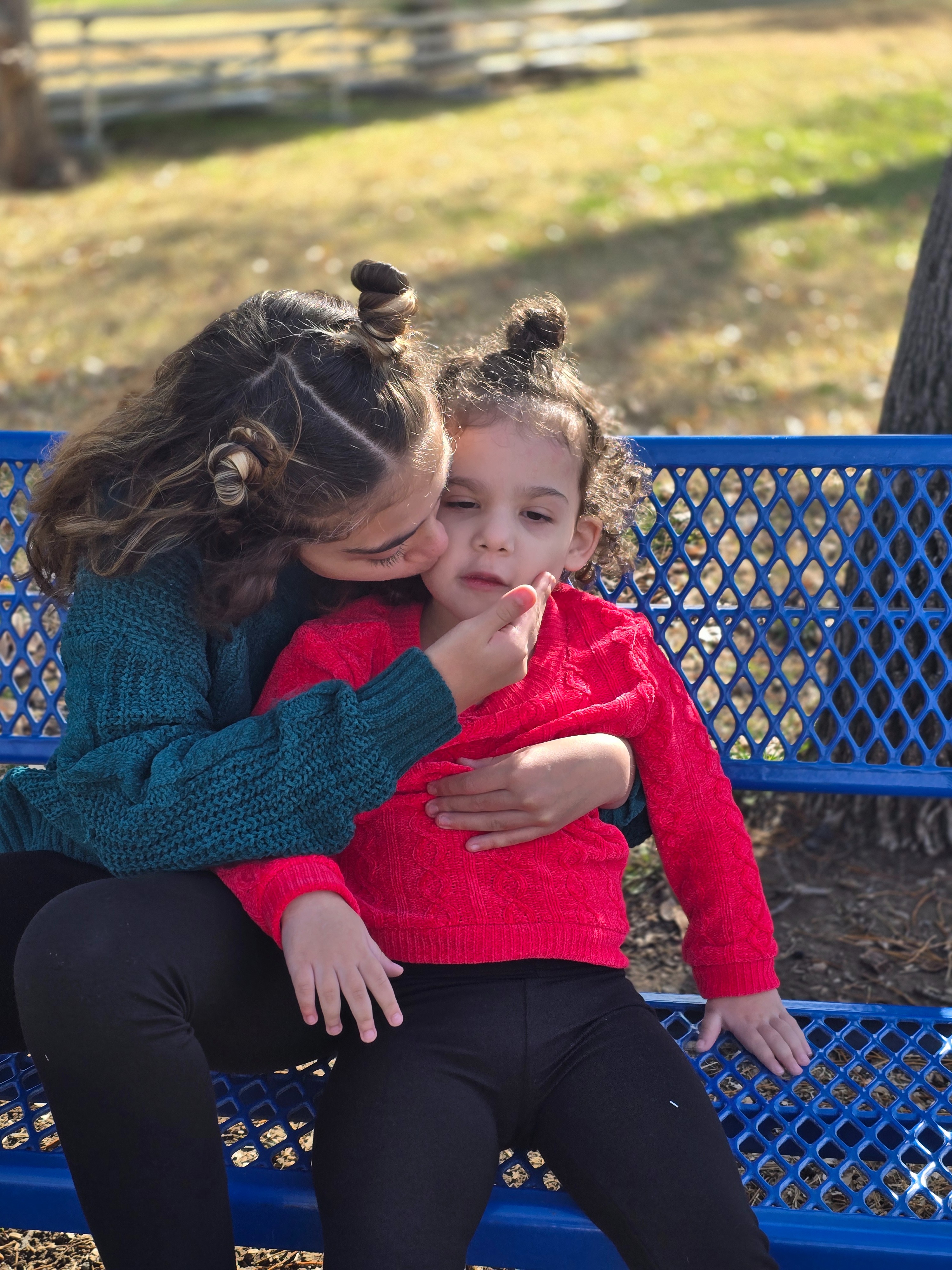 Support Trin and Liv's Bright Future campaign photo, 4 of 6