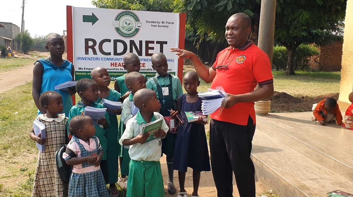 Kampagnen-Foto für Schulgeld für bedürftige Waisenkinder in Kasese (Uganda), 6 von 8