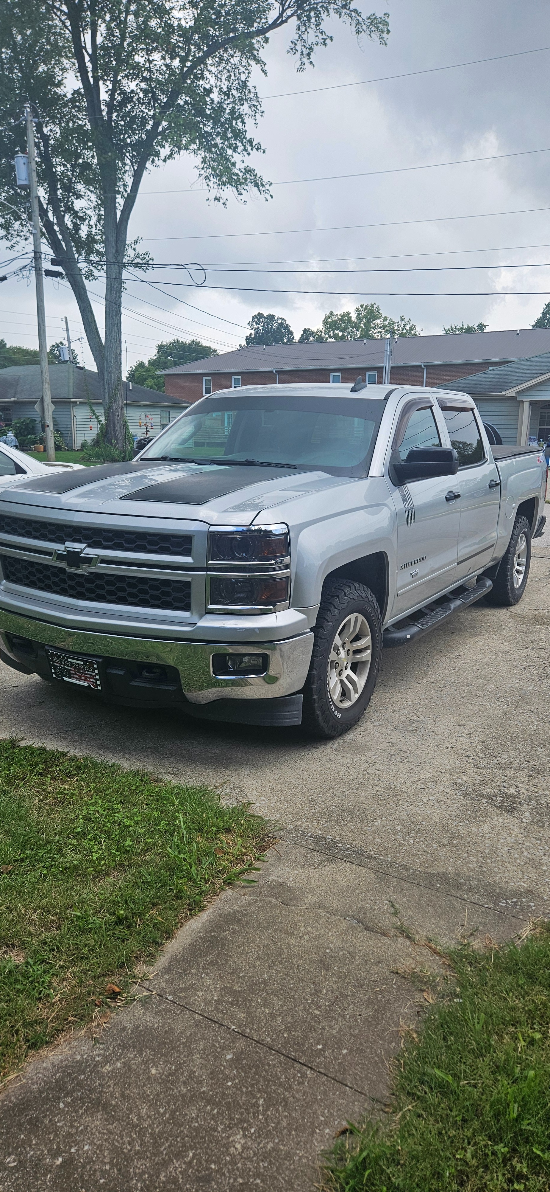 Support Needed to Fix Truck and Find Job campaign photo, 2 of 5