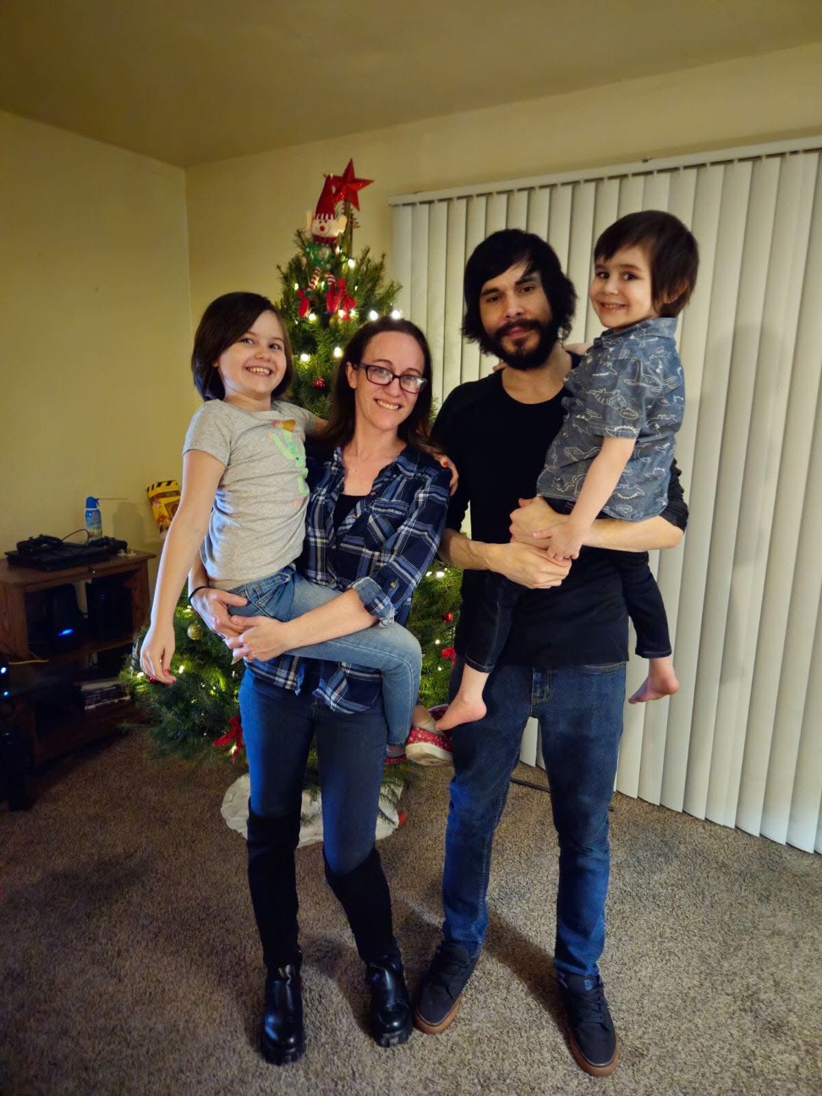 Please Help Meghan and Ryan Bury Little Dean campaign photo, 5 of 6