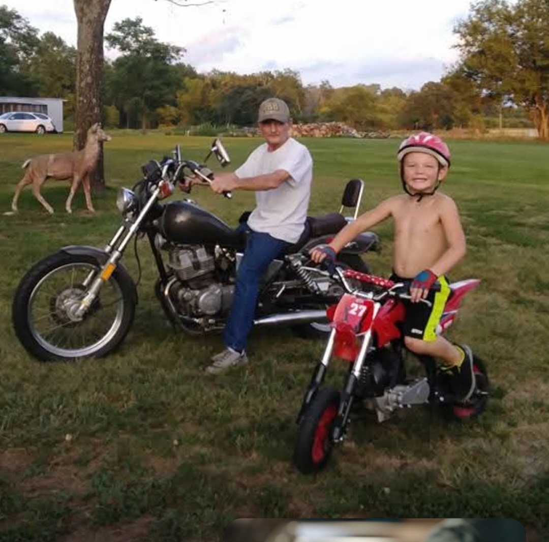 Help Honor Robert Haines Sr. with a Memorial campaign photo, 5 of 8