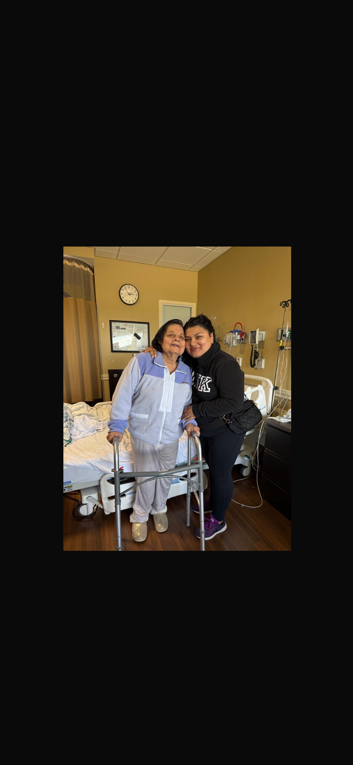 Ayuda a mi abuelita Ada con su rehabilitacion. campaign photo, 2 of 7