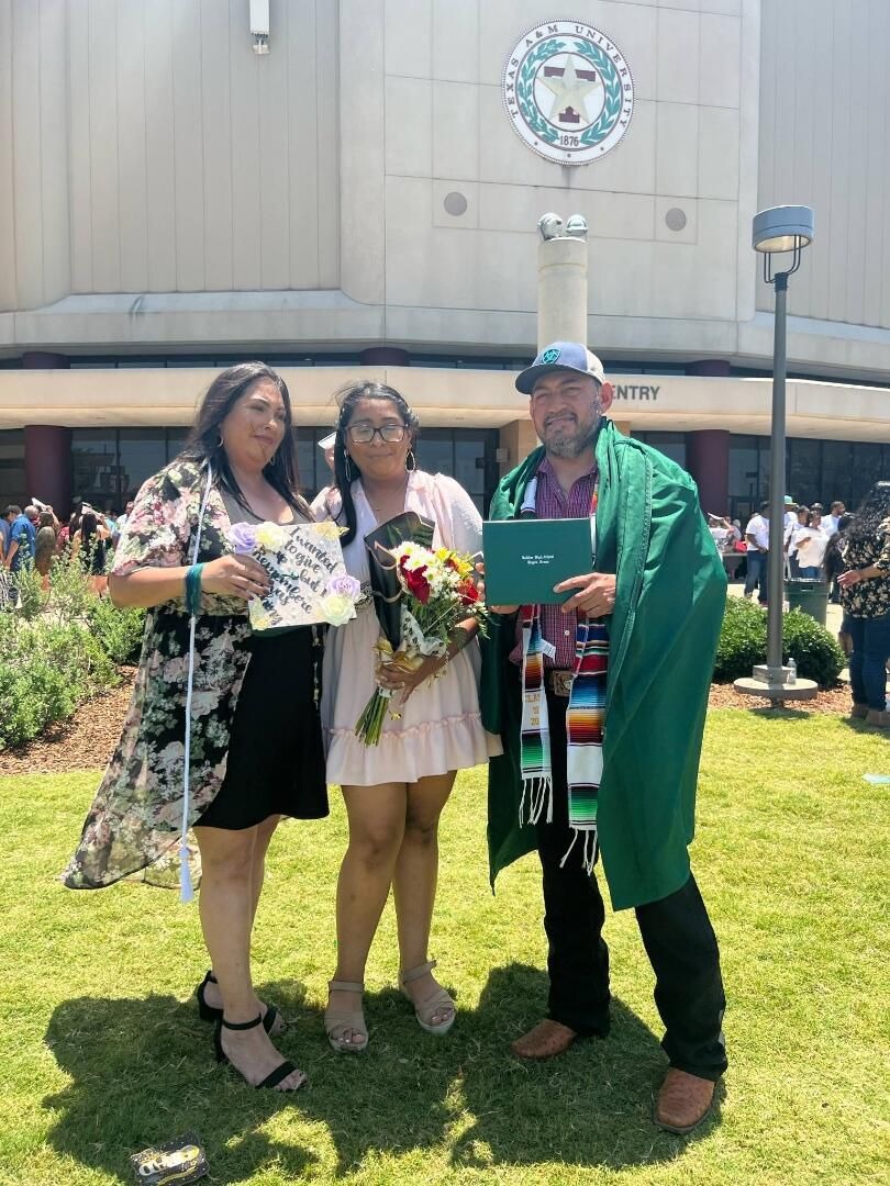 Help the Reyes Family Battle Kidney Failure campaign photo, 4 of 8