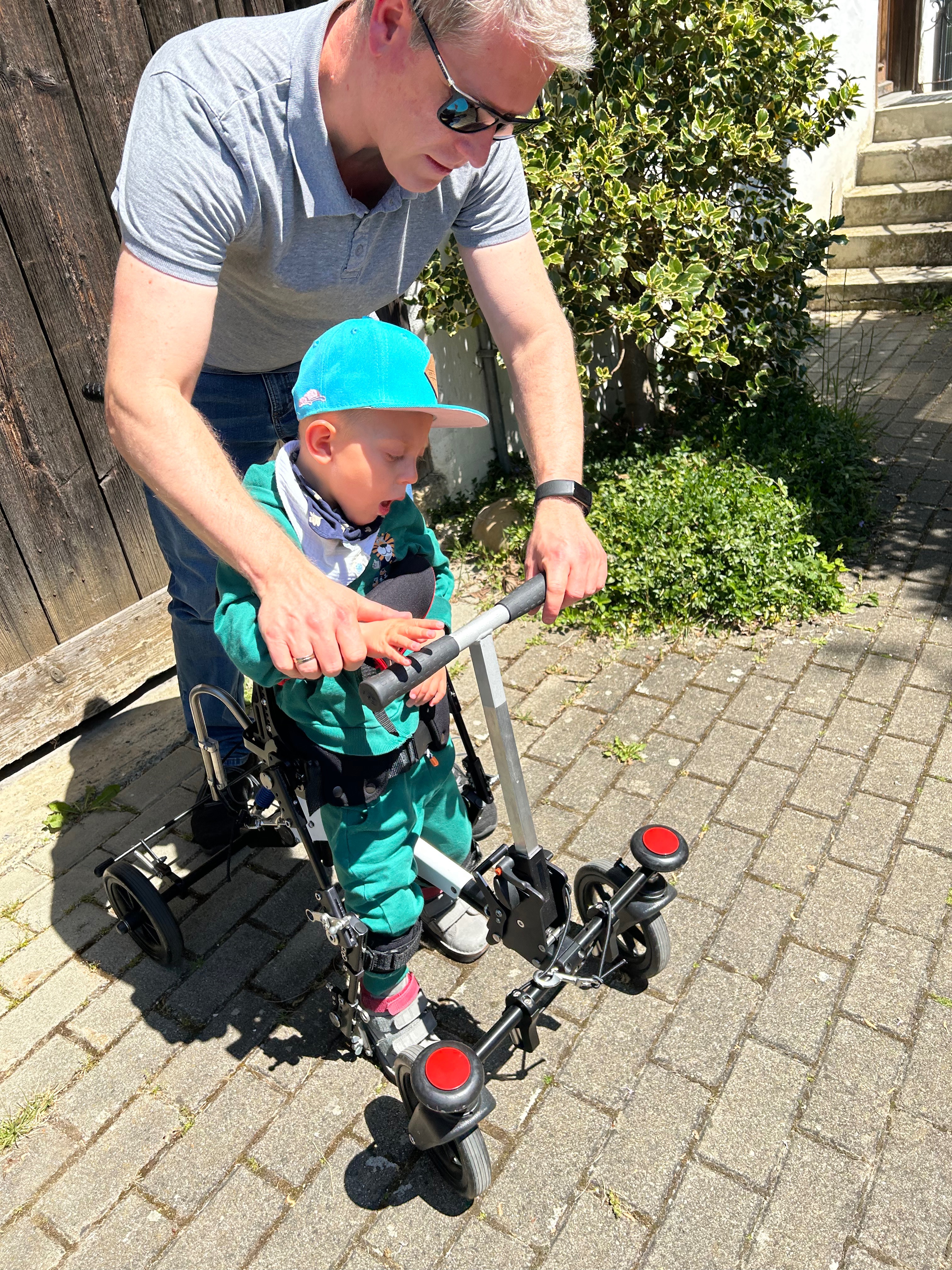 ❤️ Hoffnung für Colin – eine neue Chance durch NeuroMovement campaign photo, 5 of 8