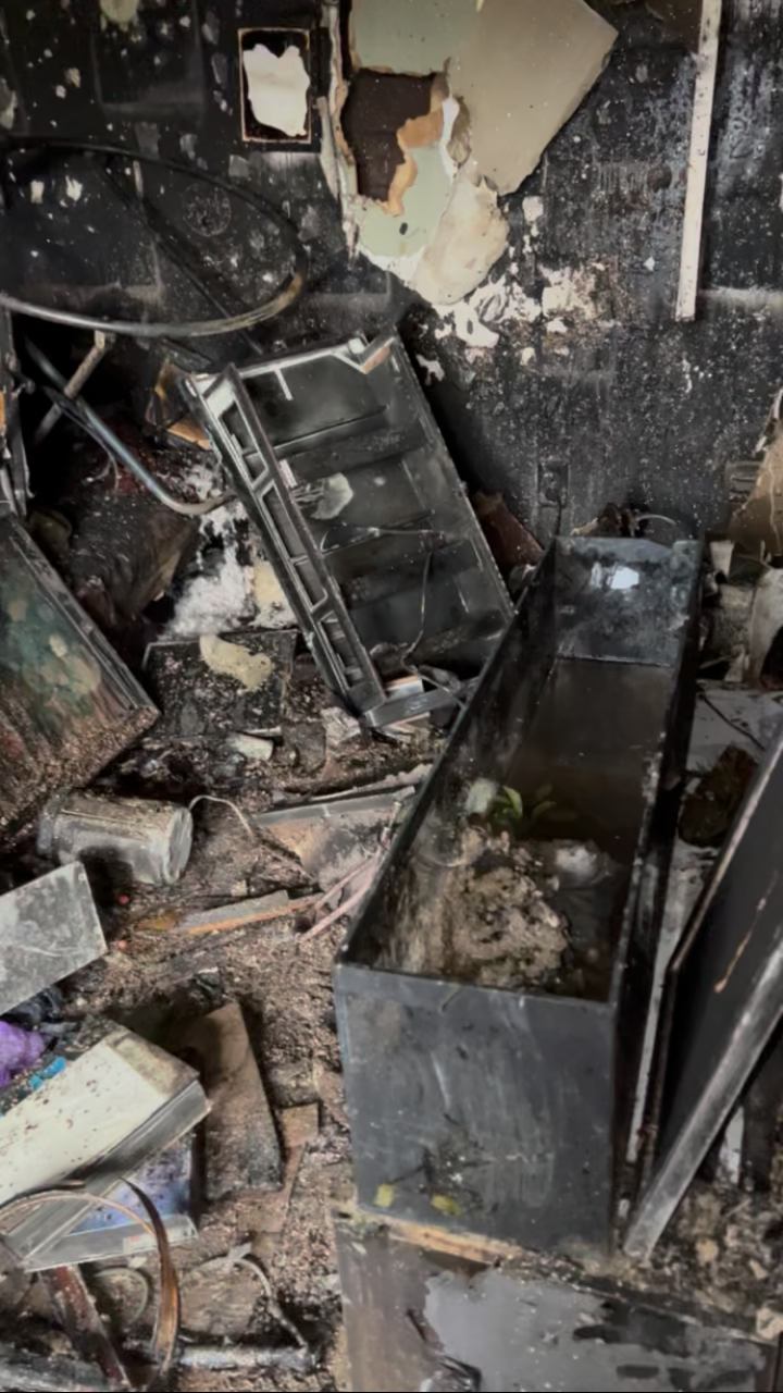 Help Elizabeth Rebuild After Devastating Fire campaign photo, 7 of 8