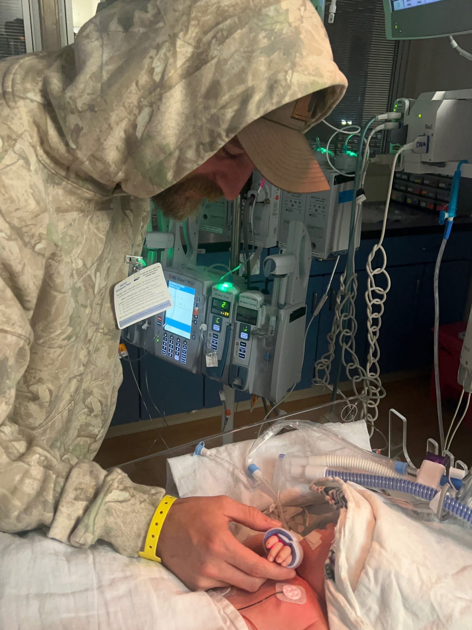 Support Baby Johnny Cruz’s Heart Surgery campaign photo, 5 of 6