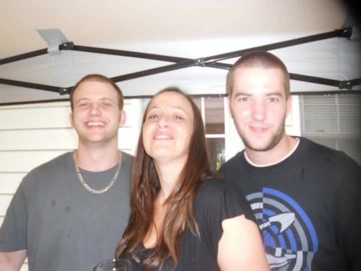Please help me and my family lay Christoper Wall to rest. campaign photo, 5 of 8