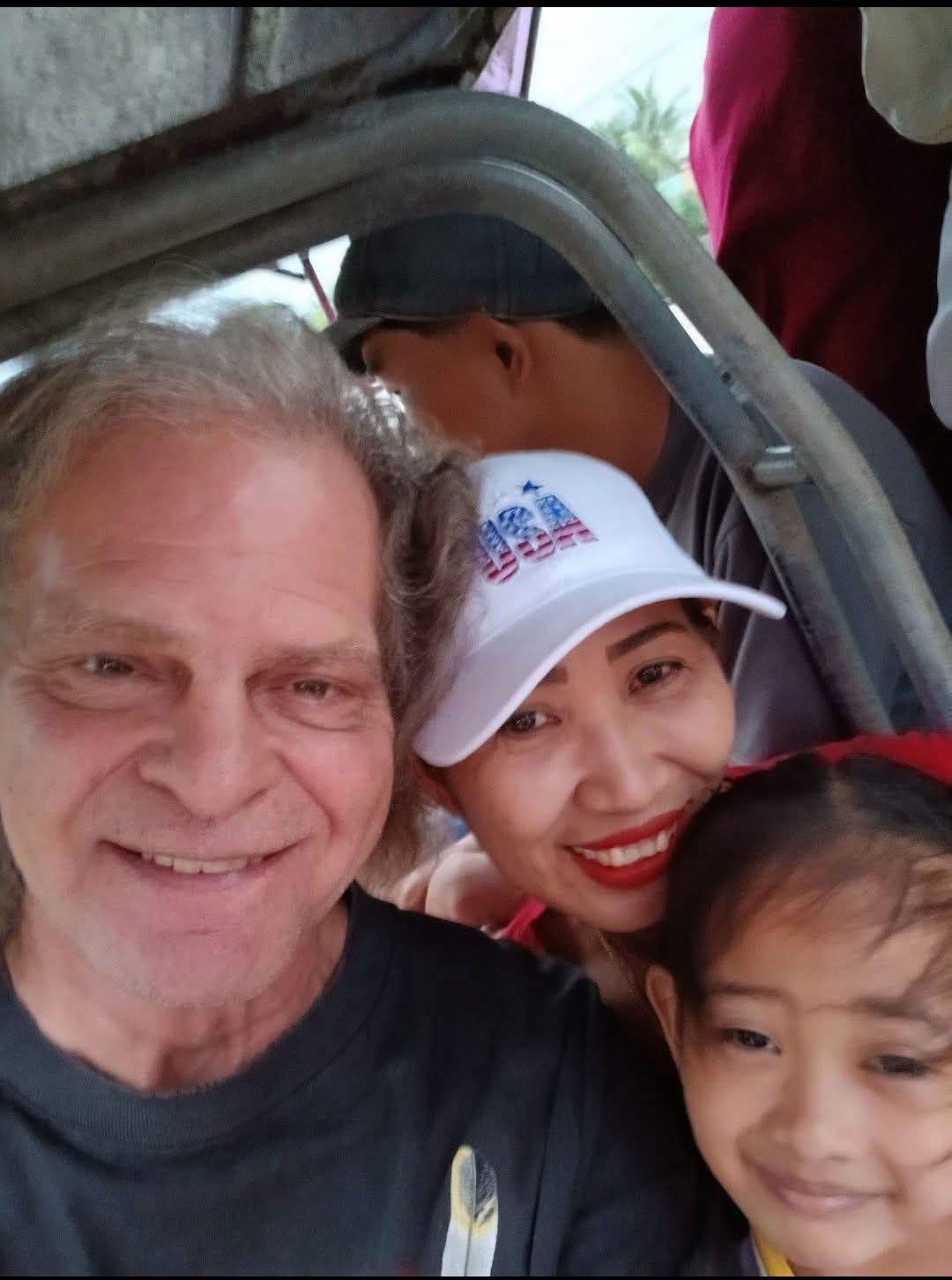 Support Joricel and Keishie's Journey to the US campaign photo, 4 of 6