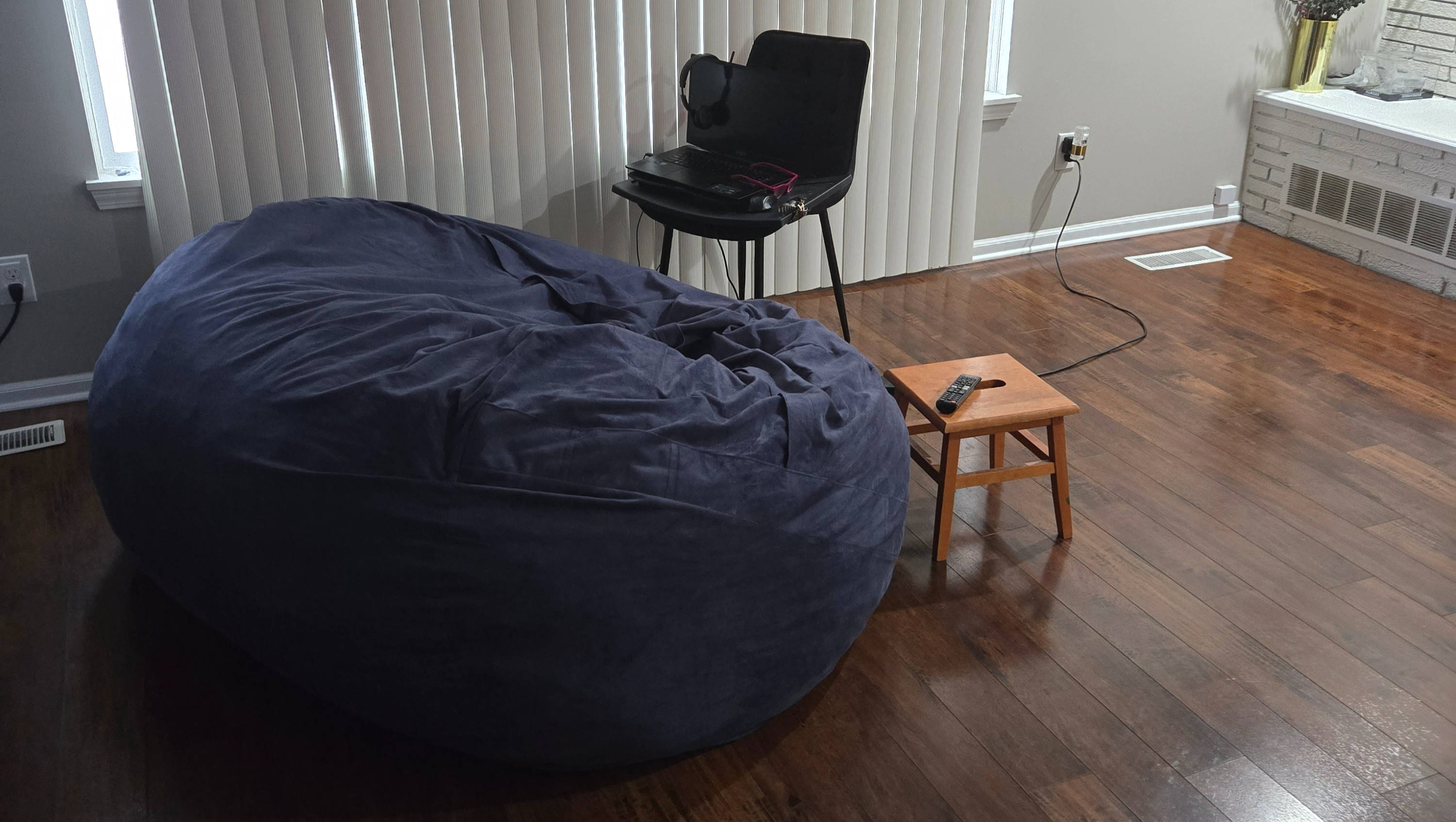 Help Furnish a First-Time Homeowner's New Space photo