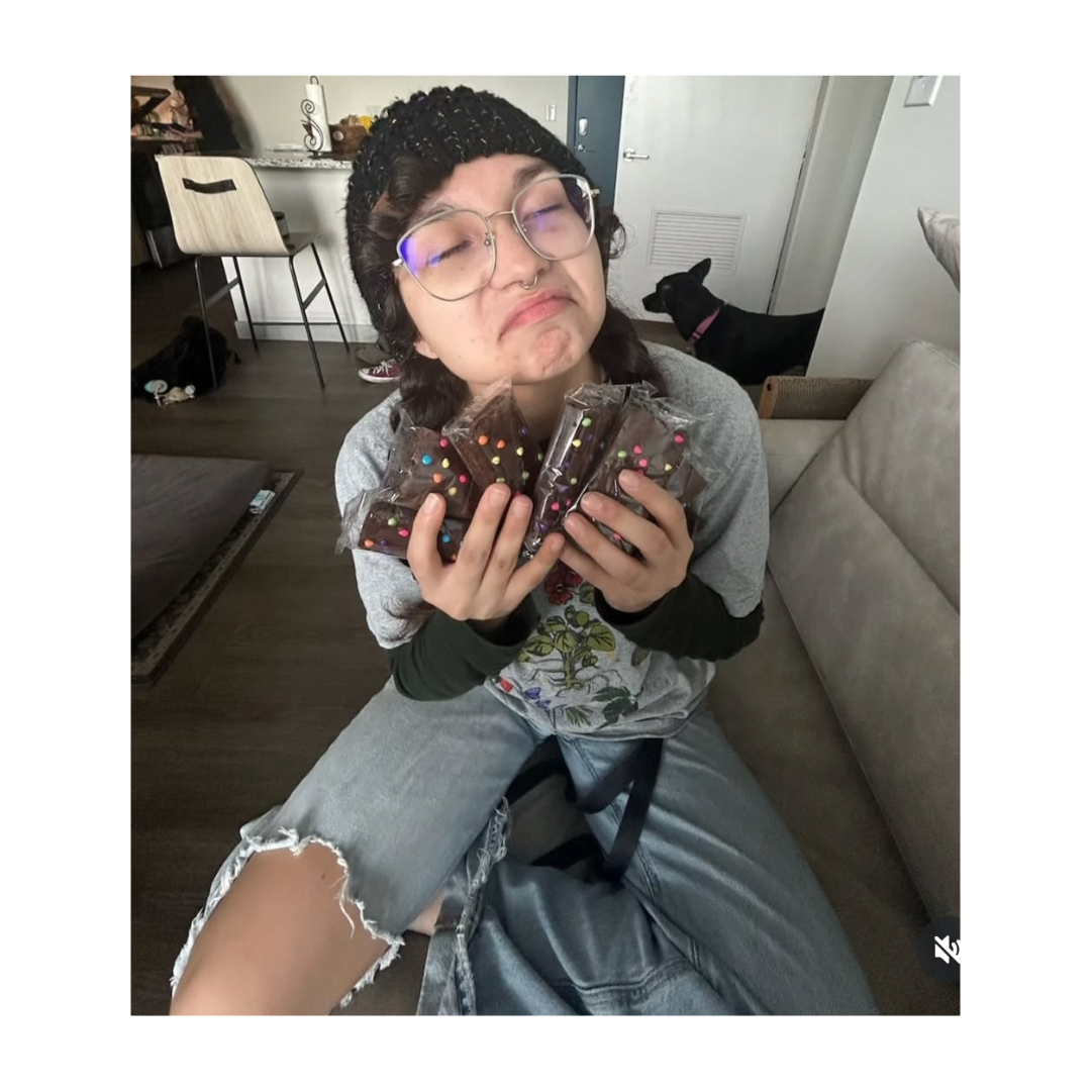 Support Alyssa's Return from Surgery to Her Education campaign photo, 4 of 6