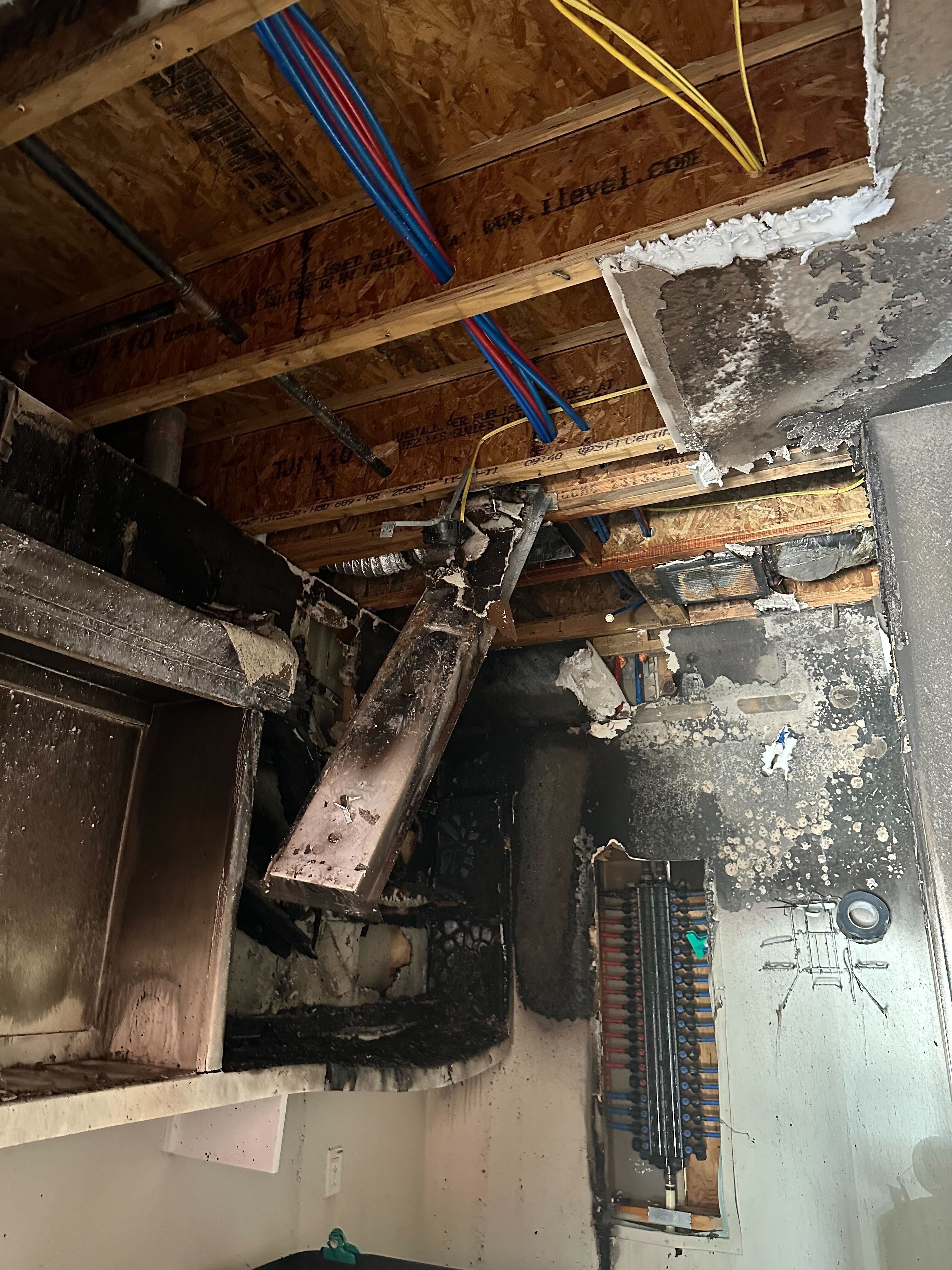 Help Sally Rebuild After Devastating House Fire - 胡姐妹重建家园 campaign photo, 7 of 8