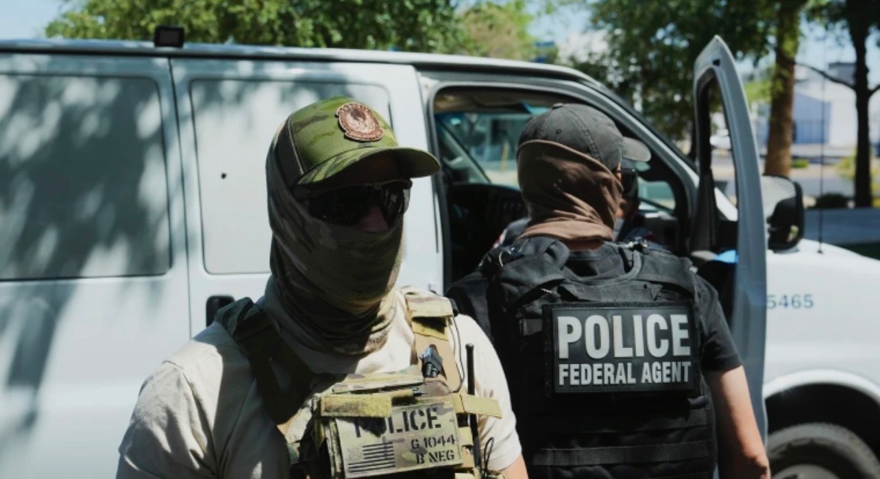 Legal fees needed . Immigration detained campaign photo, 4 of 5