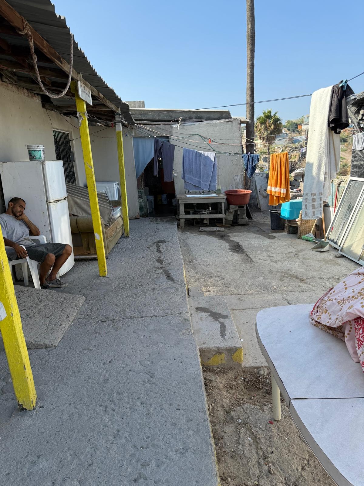 Dona para ayudar a adultos mayores abandonados de Tijuana. campaign photo, 7 of 8