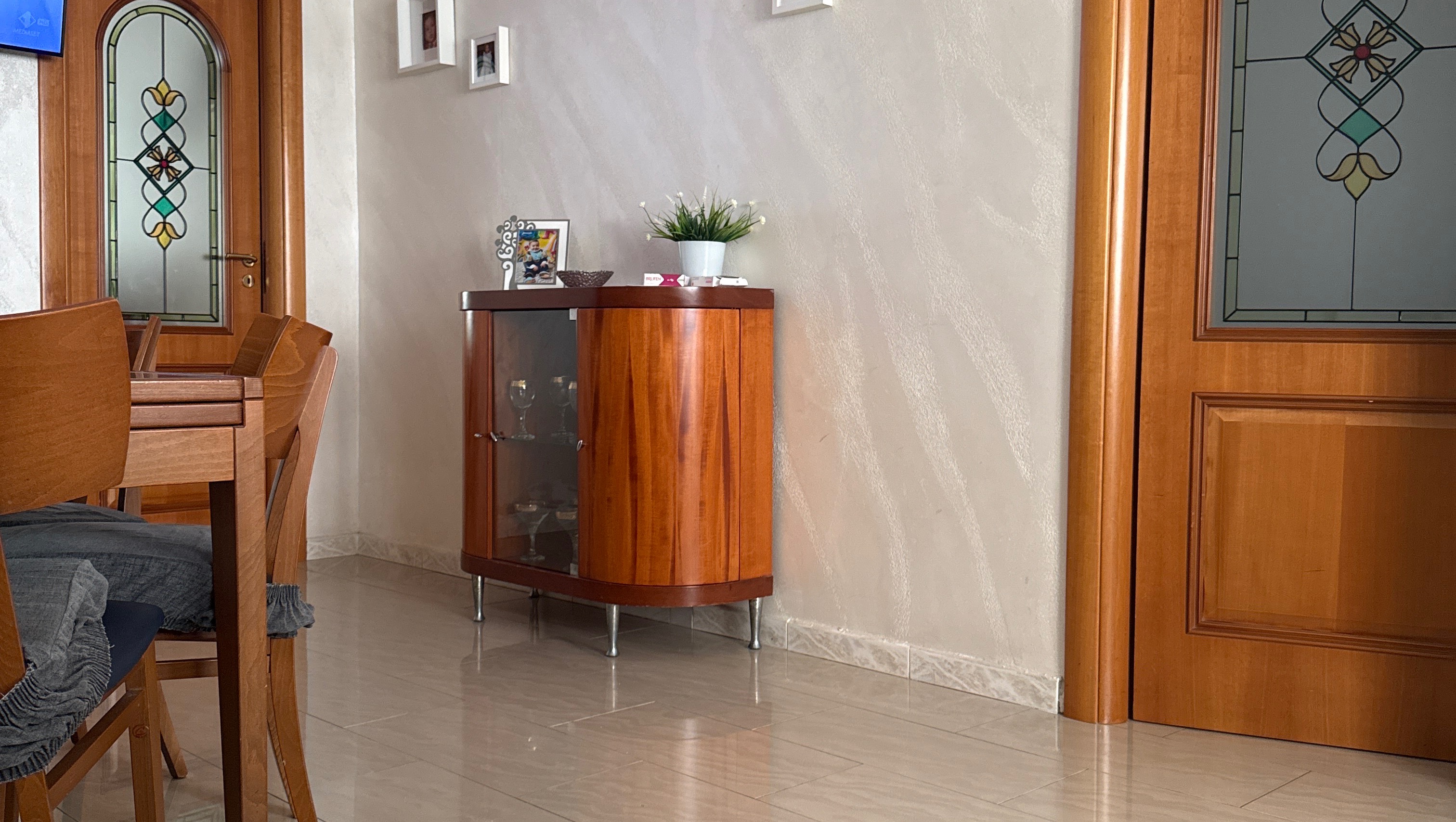 Casa per i miei genitori. Aiutami a renderli felici. photo