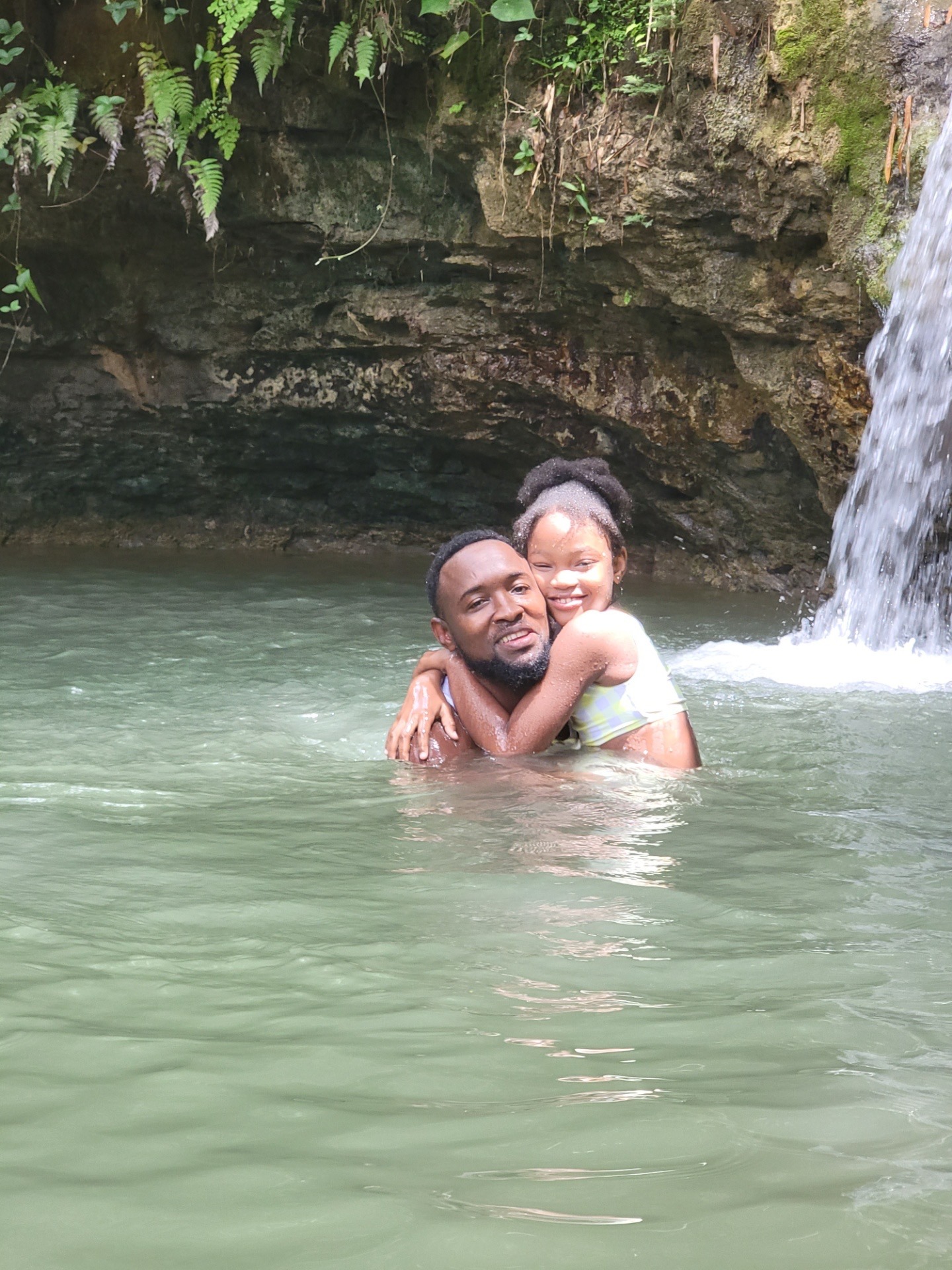 Help Oshane's Family Rebuild After Hurricane campaign photo, 2 of 4